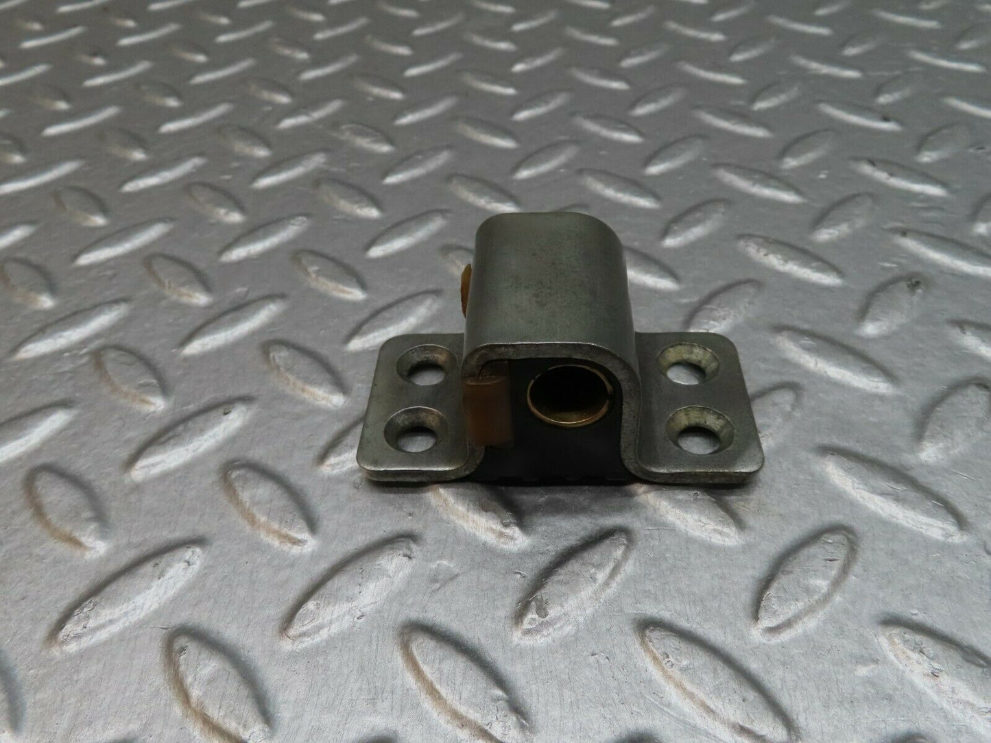 18048 Mercedes-Benz W123 200 Door Lock Latch Left Side