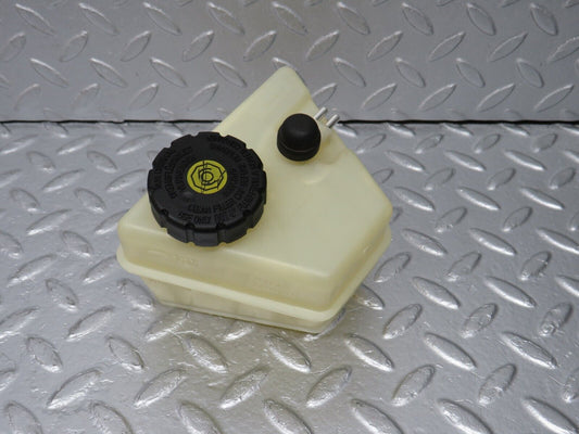 39415 Mercedes-Benz R129 320SL Coupe Brake Fluid Reservoir Tank 2024300002