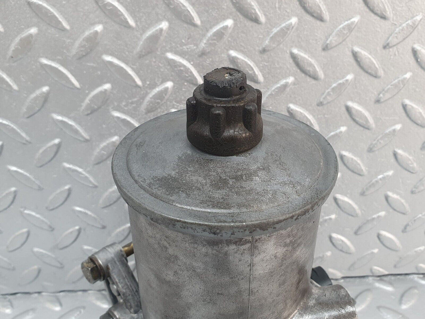 42461 Mercedes-Benz R129 320SL Coupe Power Steering Pump 2104661901 7681900501