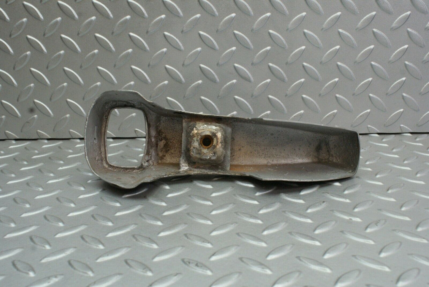 2721 Mercedes-Benz W105 219 PONTON Rear Bumper Part