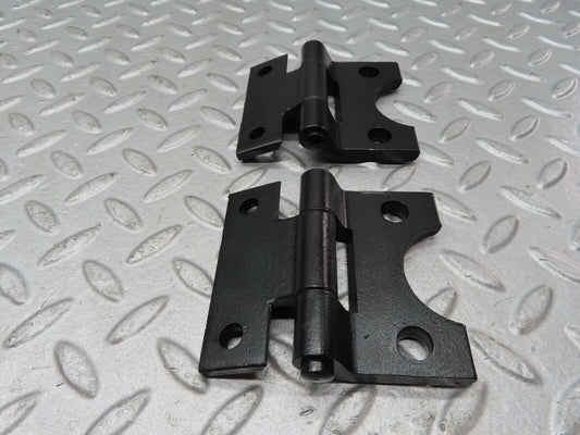 17830 Mercedes-Benz W116 450SEL Door Hinges Front Left