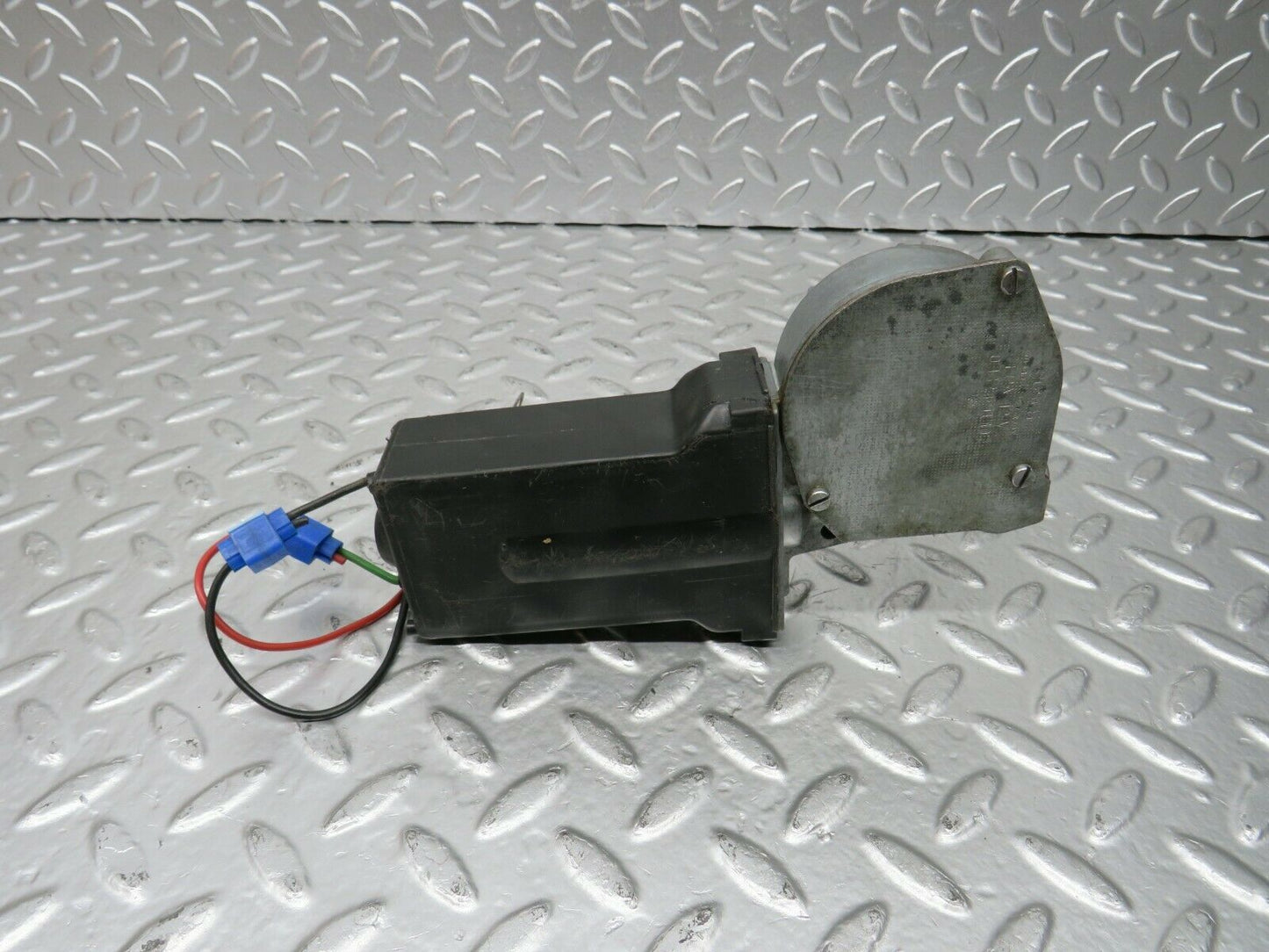 24558 Mercedes-Benz W108 Window Regulator Motor Front Right 0132001102