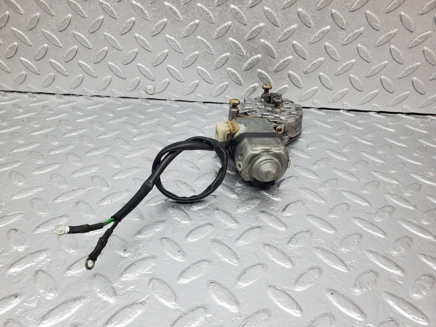 45760 Mercedes-Benz W126 420SE Front Right Window Regulator Motor 0130821182