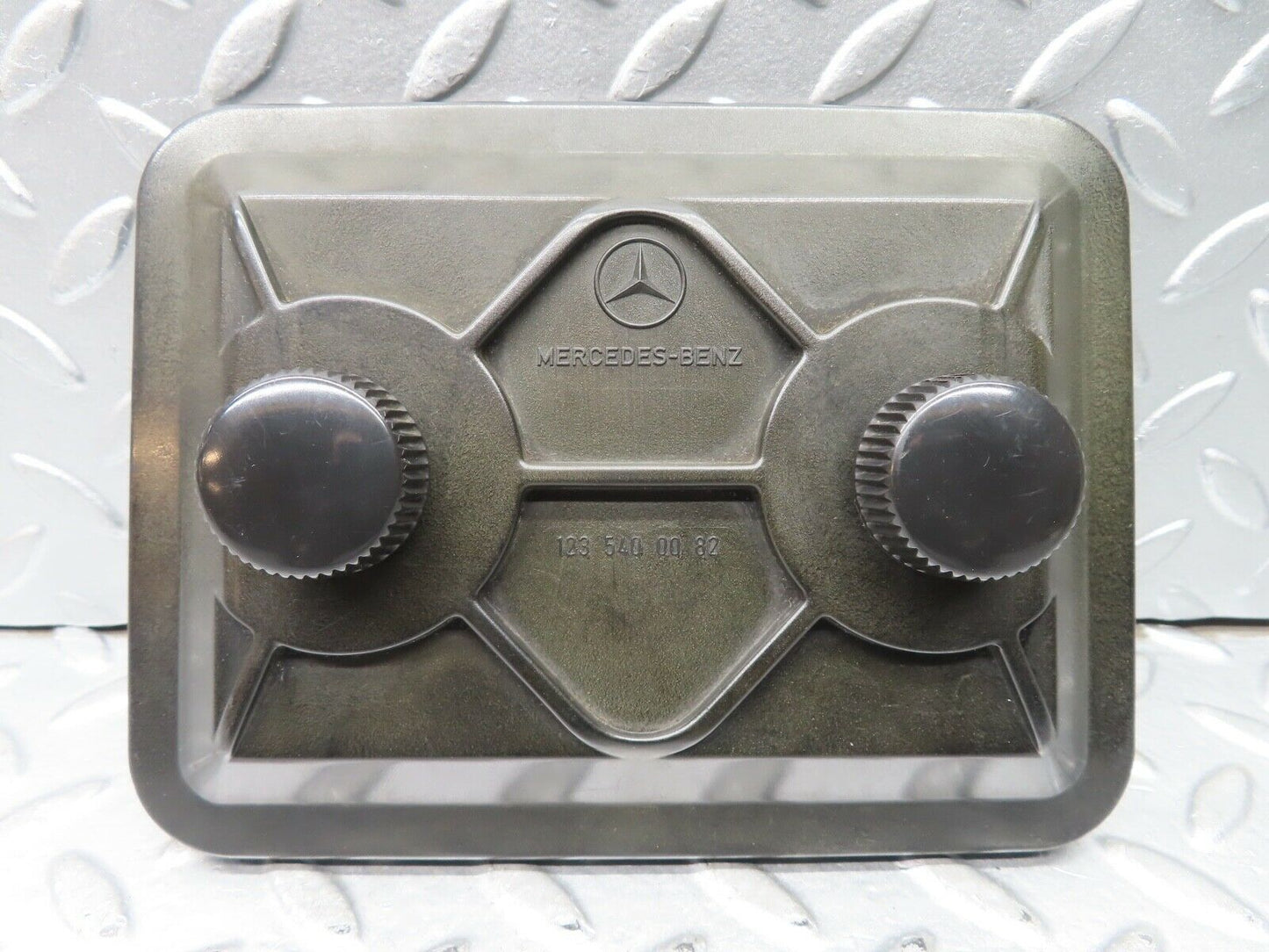 21191 Mercedes-Benz W123 230E Fuse Box Lid 1235400082