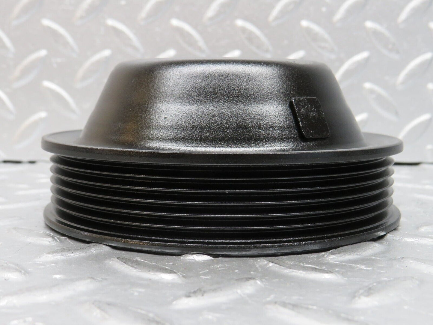 32547 Mercedes-Benz S124 300TE Wagon Water Pump Pulley 1264600379