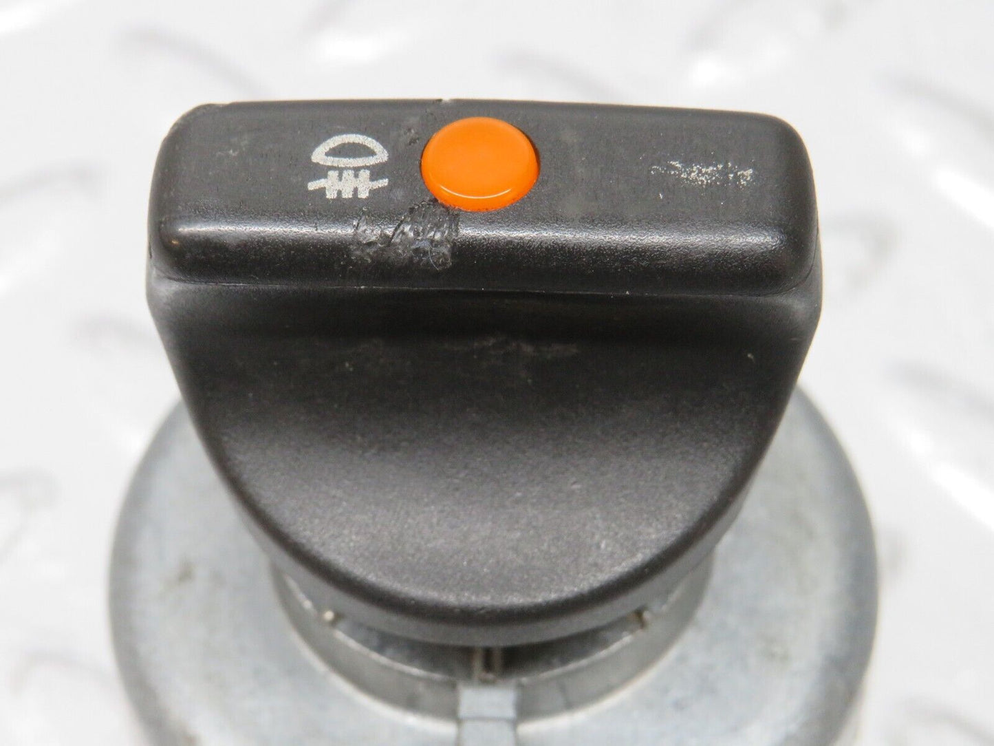 34070 Mercedes-Benz W124 260E Headlight Switch 0005455404