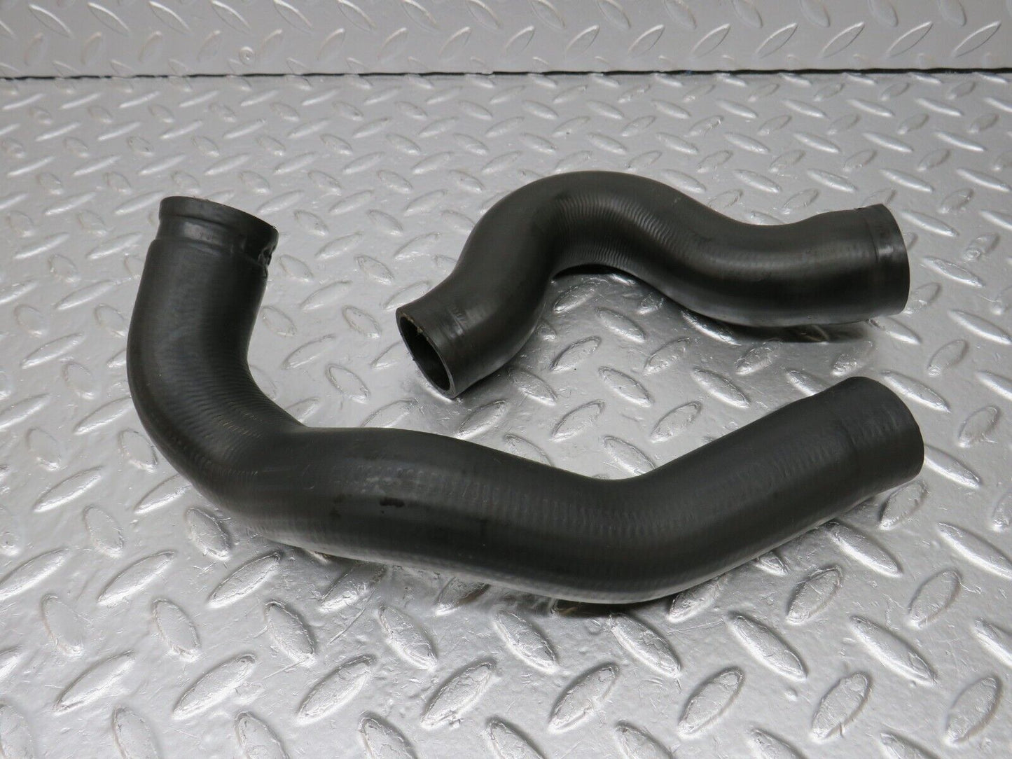 34090 Mercedes-Benz W124 260E Coolant Hose Hose Pipe 2x 1245013382 1245019482
