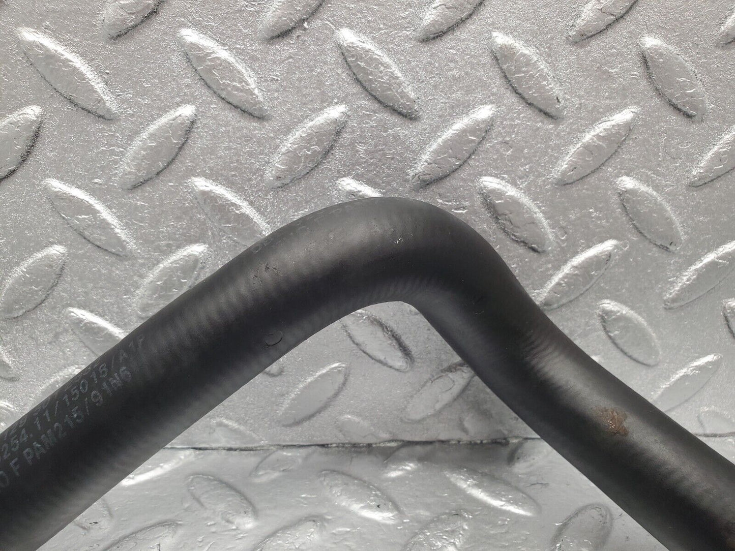 46907 Mercedes-Benz R129 320SL Coupe Radiator Lower Hose Pipe 1295012582