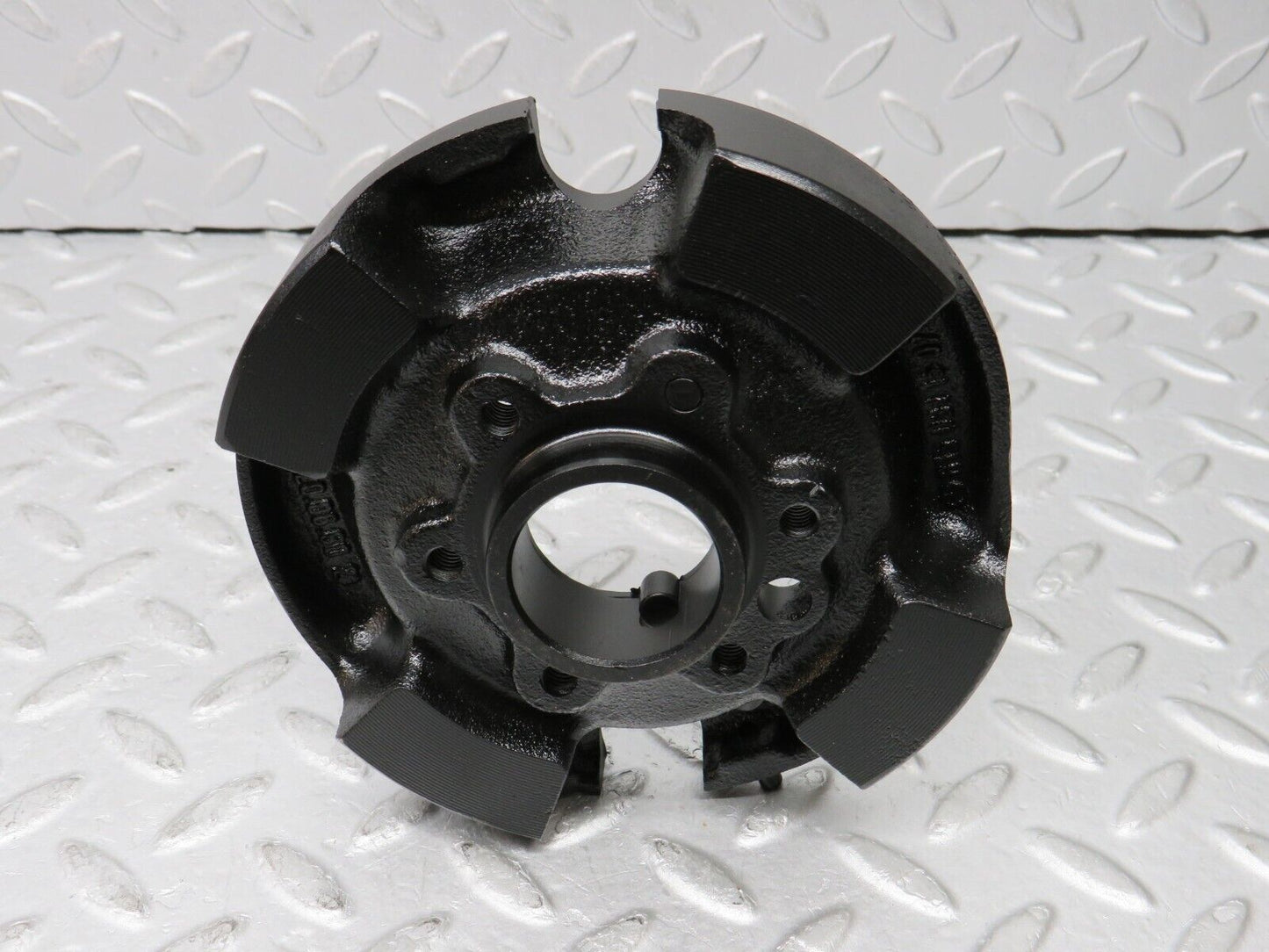 35899 Mercedes-Benz 240D OM616.912 Crankshaft Vibration  6150311507