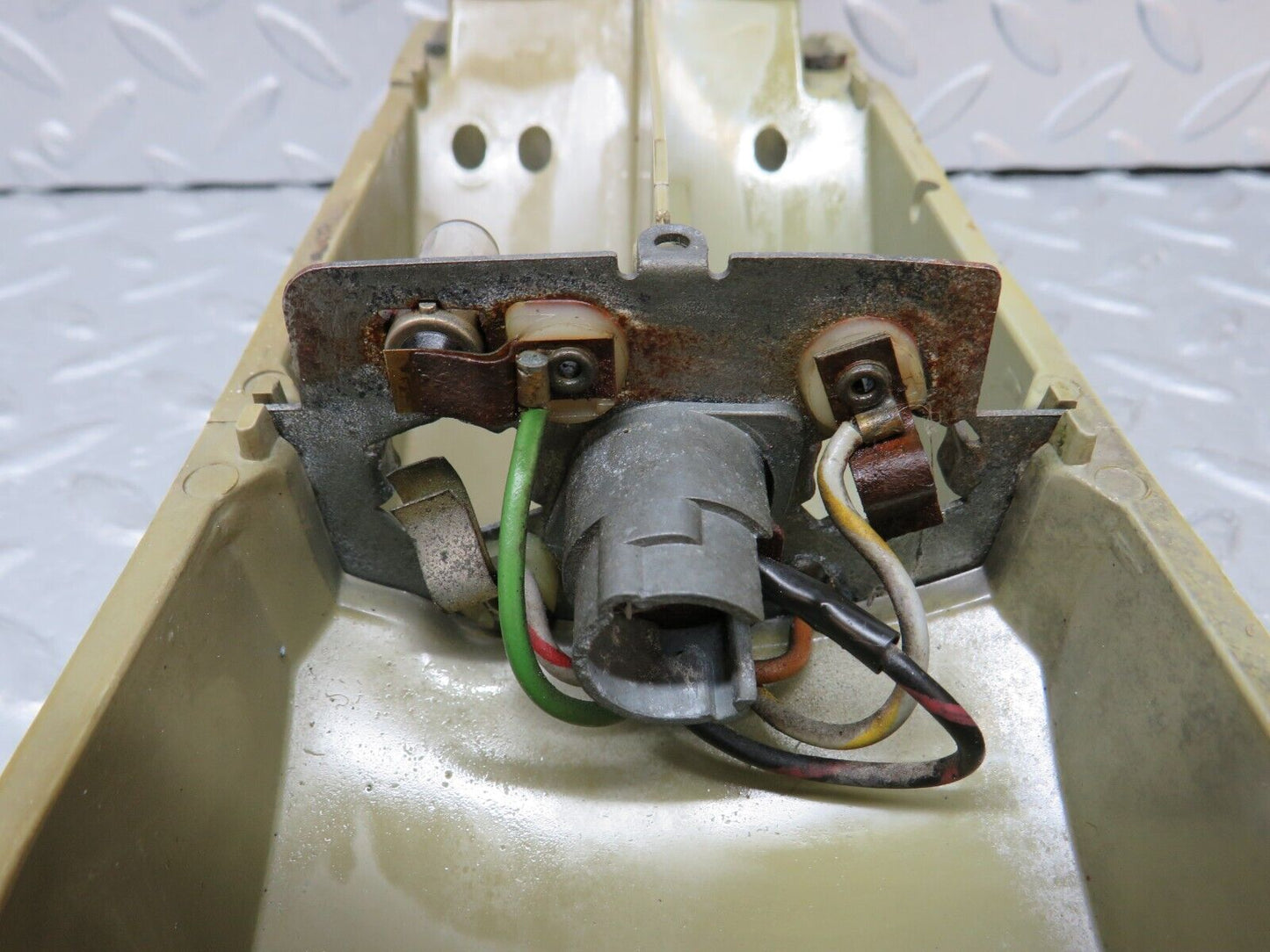 37443 Mercedes-Benz W109 300SEL Tail Light Bulb Holder Right Side 1088260851