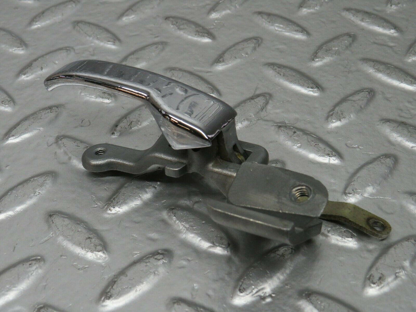 24471 Mercedes-Benz W108 Left Interior Door Handle 1157660119