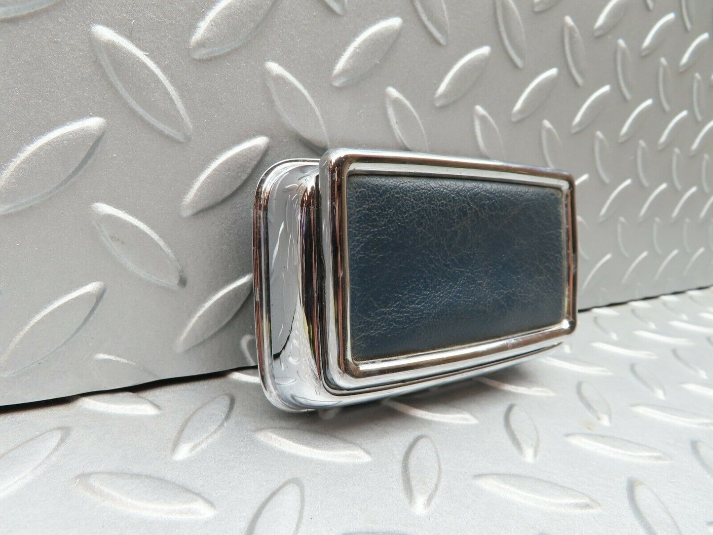 3425 Mercedes-Benz W115 220D Rear Ashtray Blue