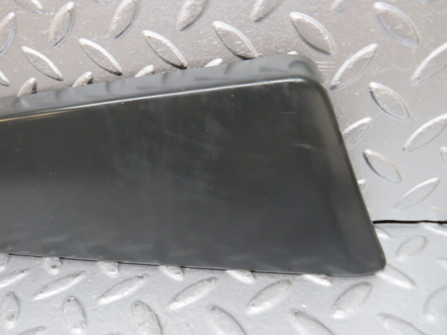 30614 Mercedes-Benz W201 190E 2.0L Rear Left Fender Wing Lower Moulding Trim 2016980354