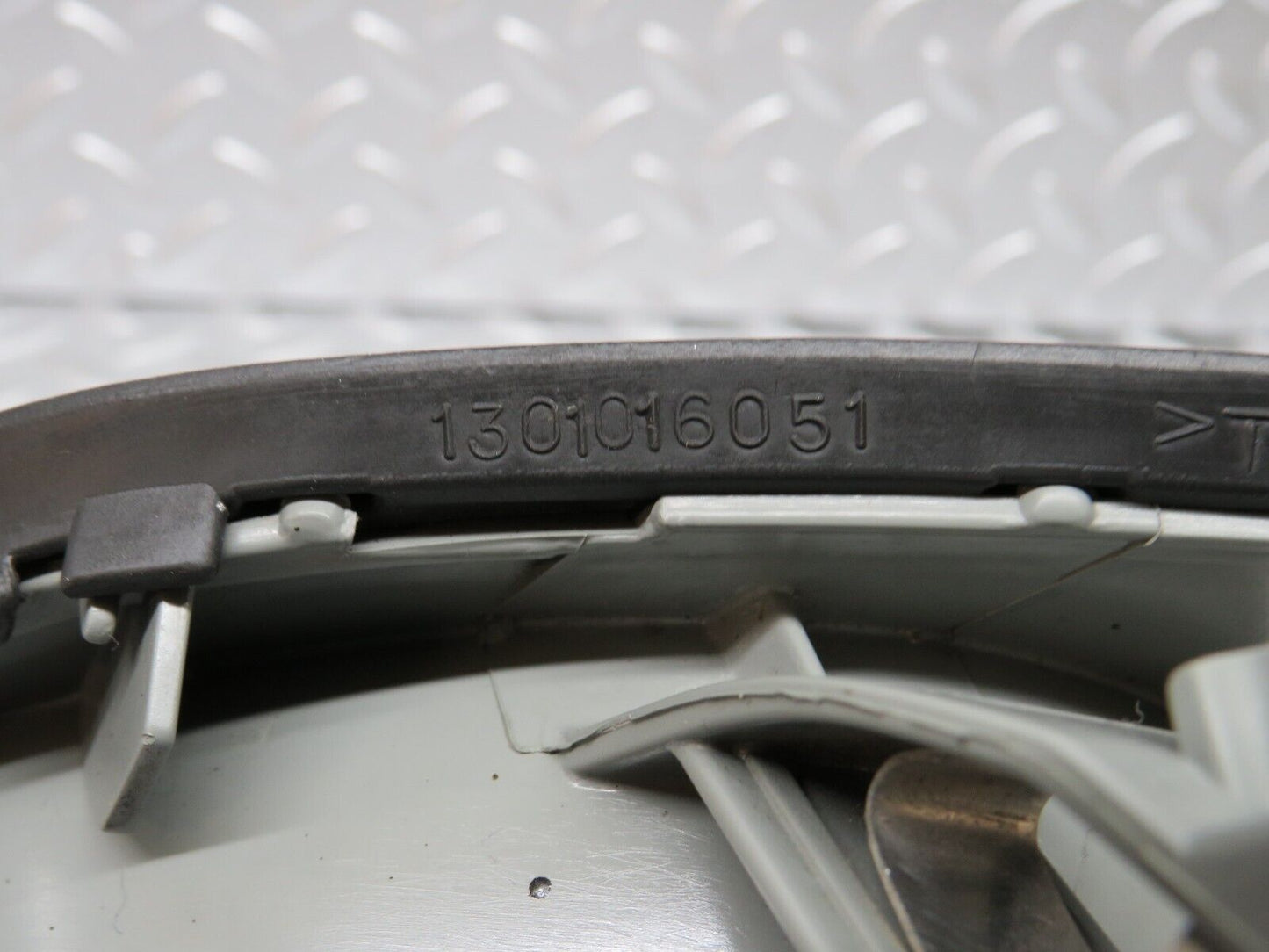 24878 Mercedes-Benz W140 S320 Indicator Clear Front Left Bosch 1408260543
