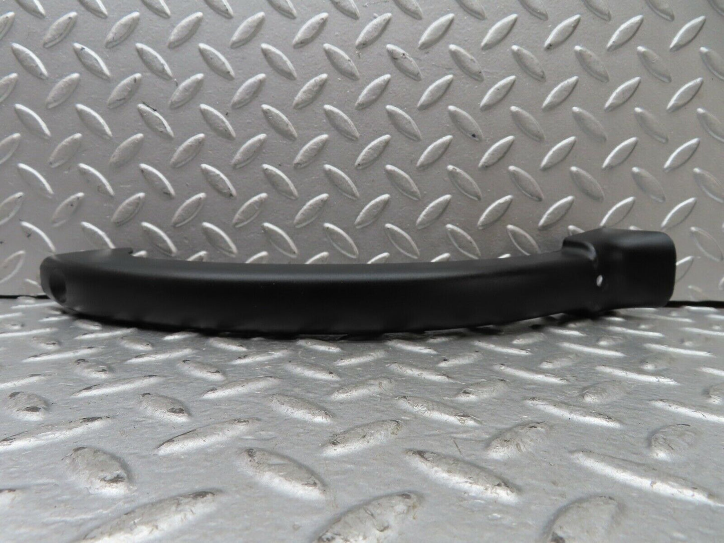 19326 Mercedes-Benz C140 CL420 Coupe Trunk Lid Hinge Cover Pair 1406945525