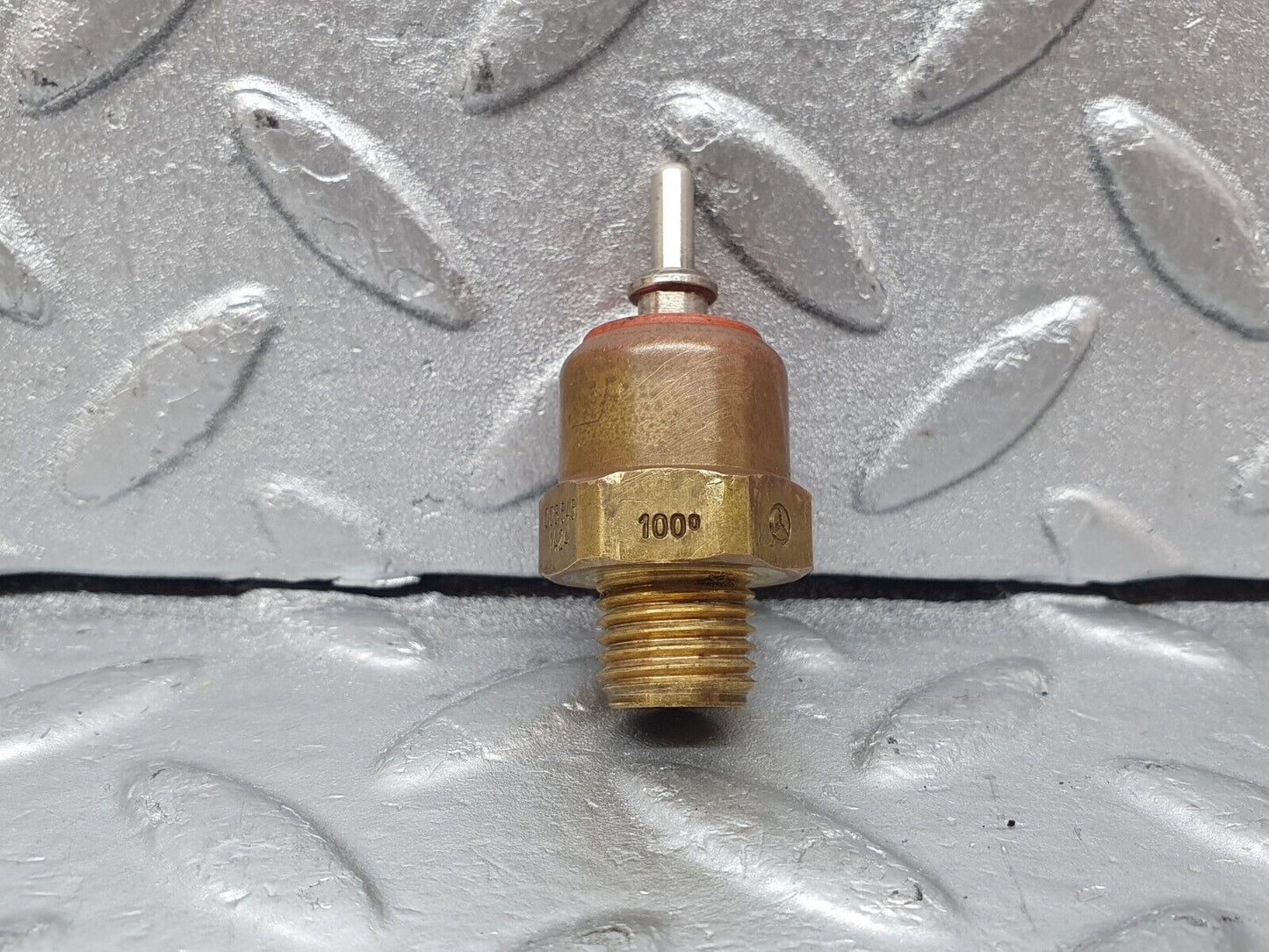 44084 Mercedes-Benz C123 230CE Coupe Temperature Sensor 0065451424