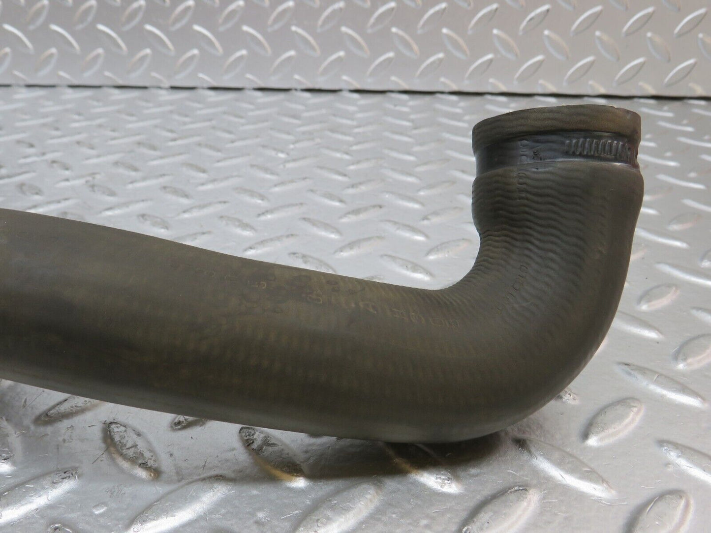 26419 Mercedes-Benz C124 220CE Radiator Hose Pipe Pair 1245015582 1245015682