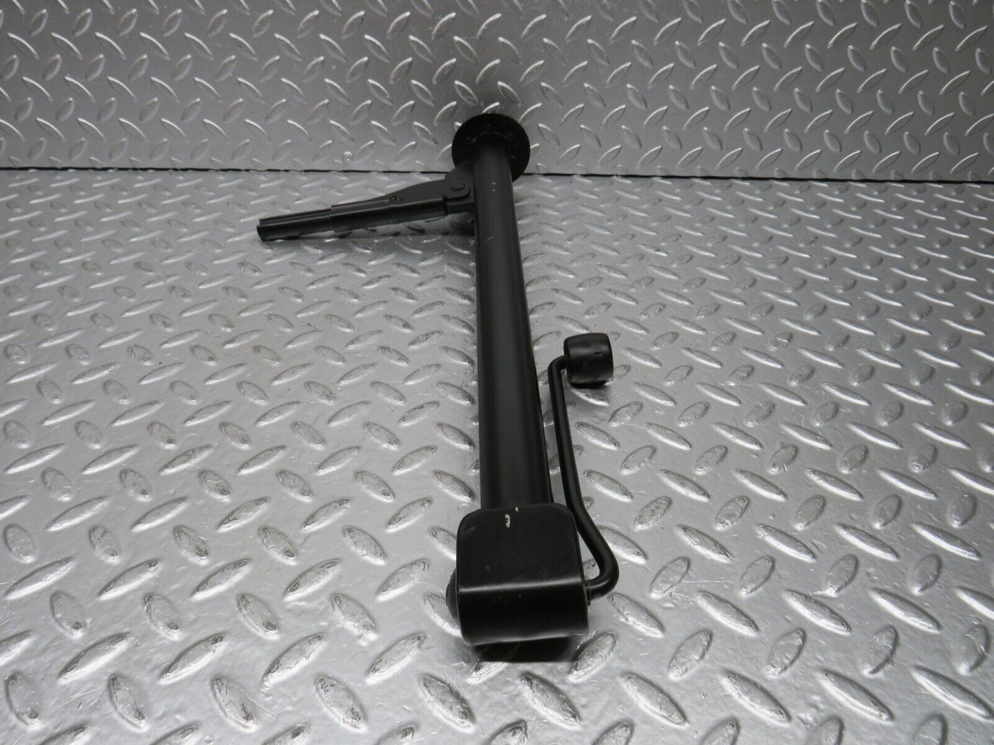 30851 Mercedes-Benz W201 190E Car Jack 2015830615