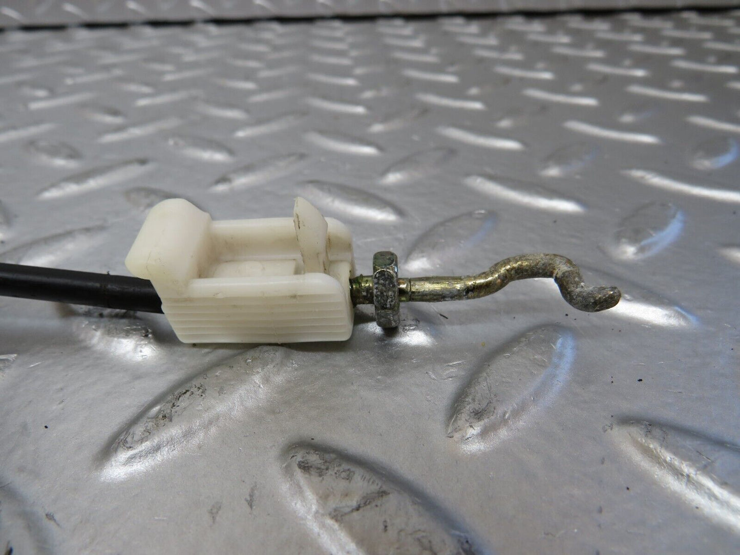 26504 Mercedes-Benz C124 220CE Coupe Door Lock Cable