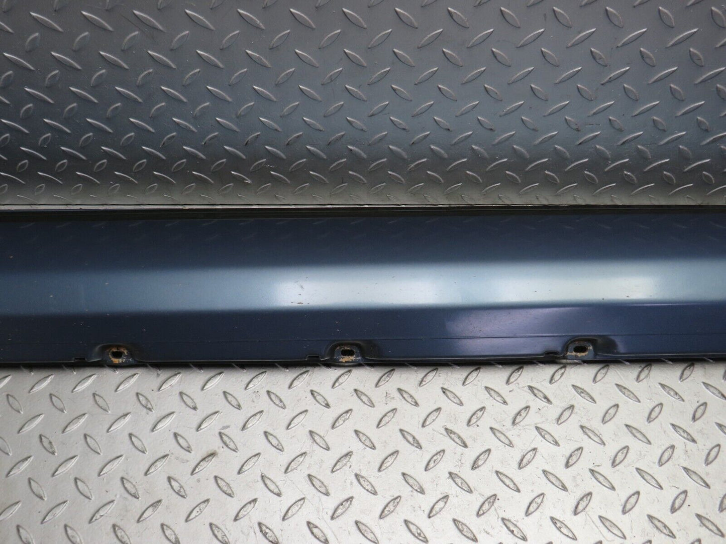 31917 Mercedes-Benz S124 220TE Wagon Side Skirt Left Side 1246902340
