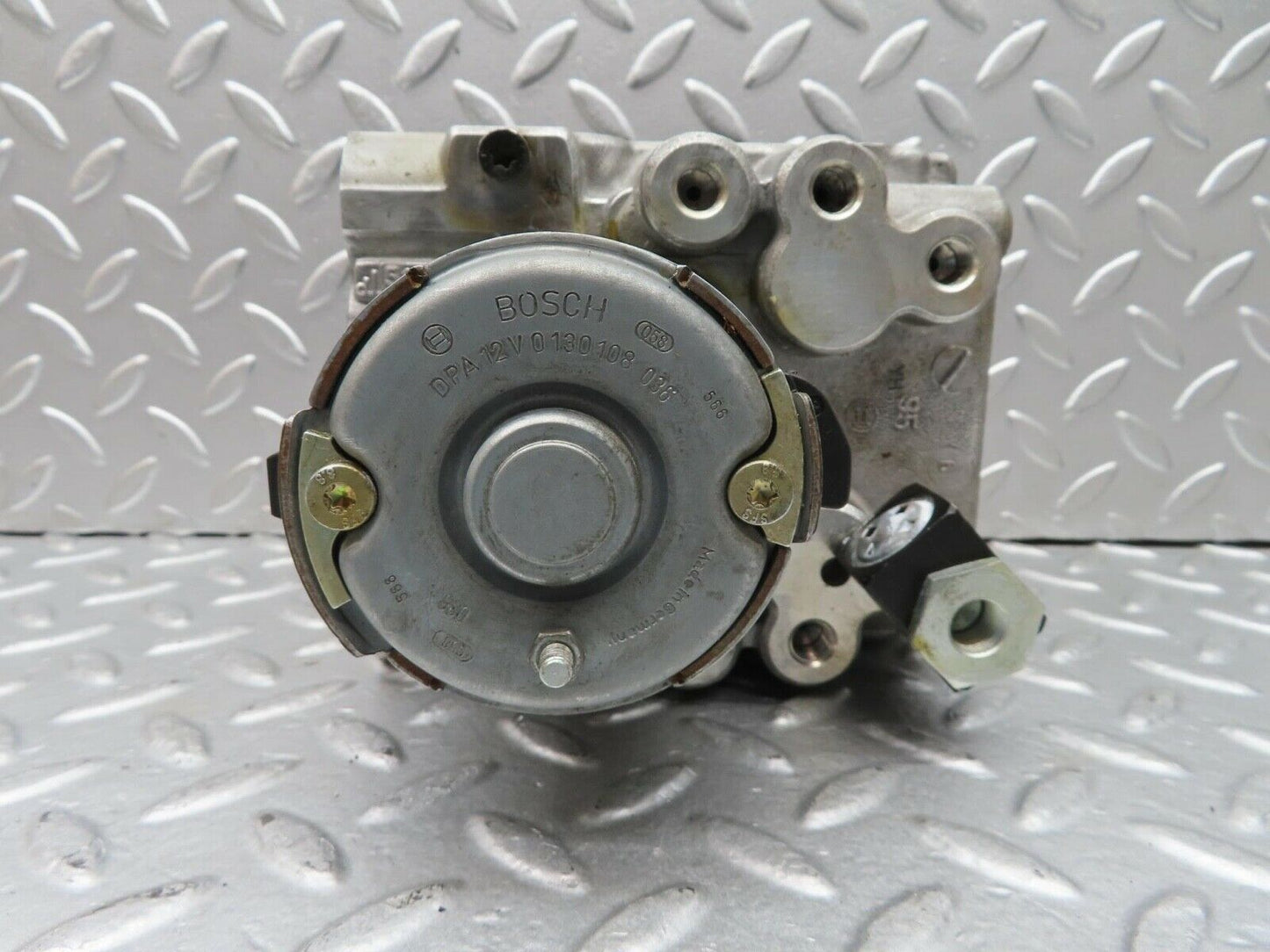 15001 Mercedes-Benz W140 S320 ABS Pump Bosch 0130108036