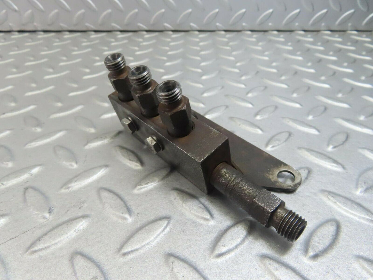 8462 Mercedes-Benz W111 Fuel Injection Distributor EPVT1P1Z