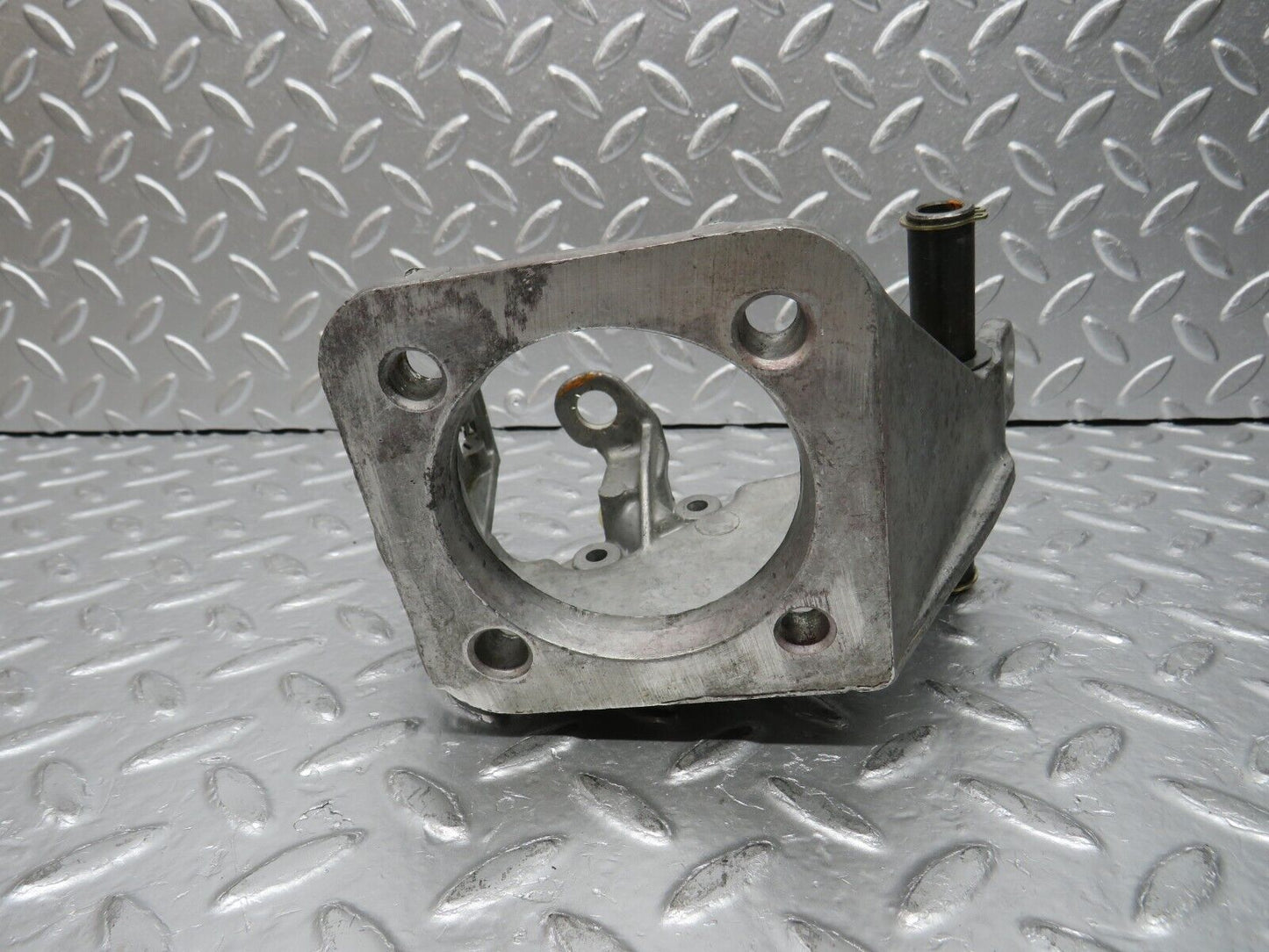 30668 Mercedes-Benz W201 190E 2.0L Brake Pedal Bracket 2012902219