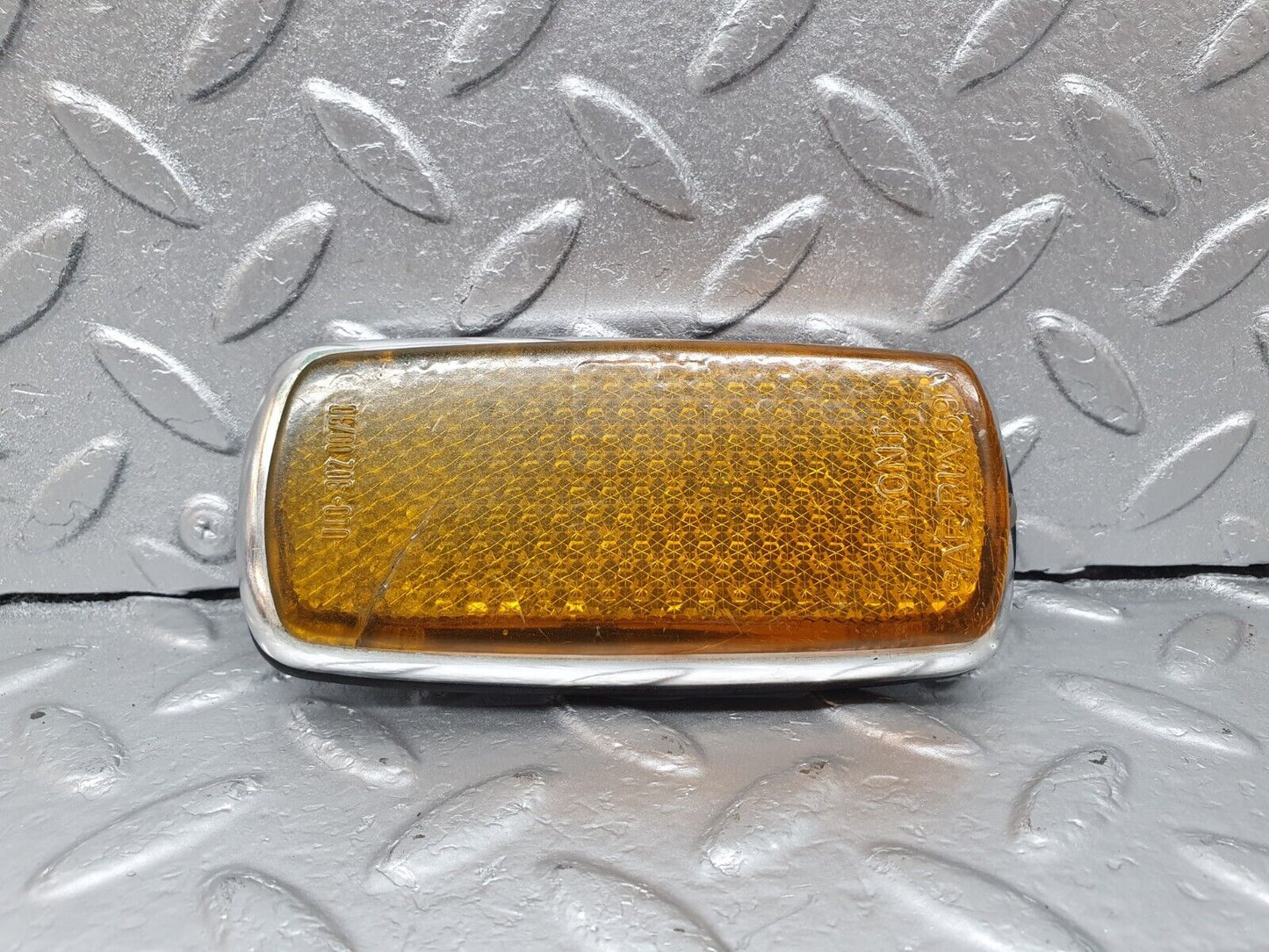 43121 Mercedes-Benz W108 280SE Front Left Side Position Light 0008260741