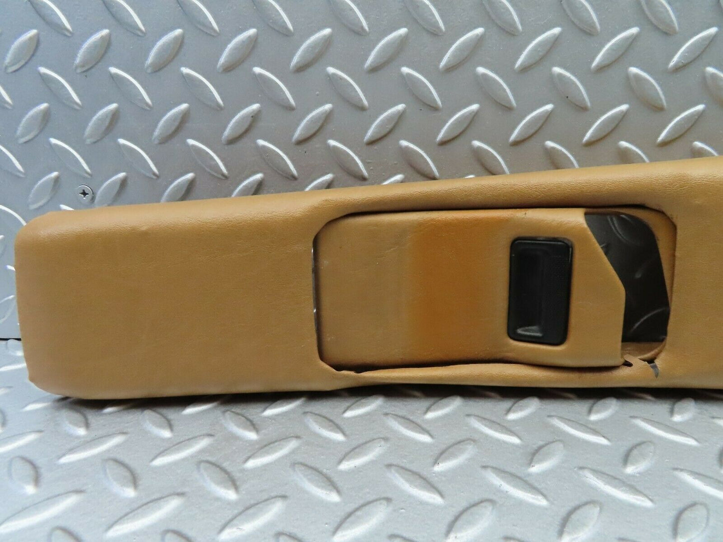 6190 Mercedes-Benz W126 380SE B Pillar Cover Left Side 1266922522