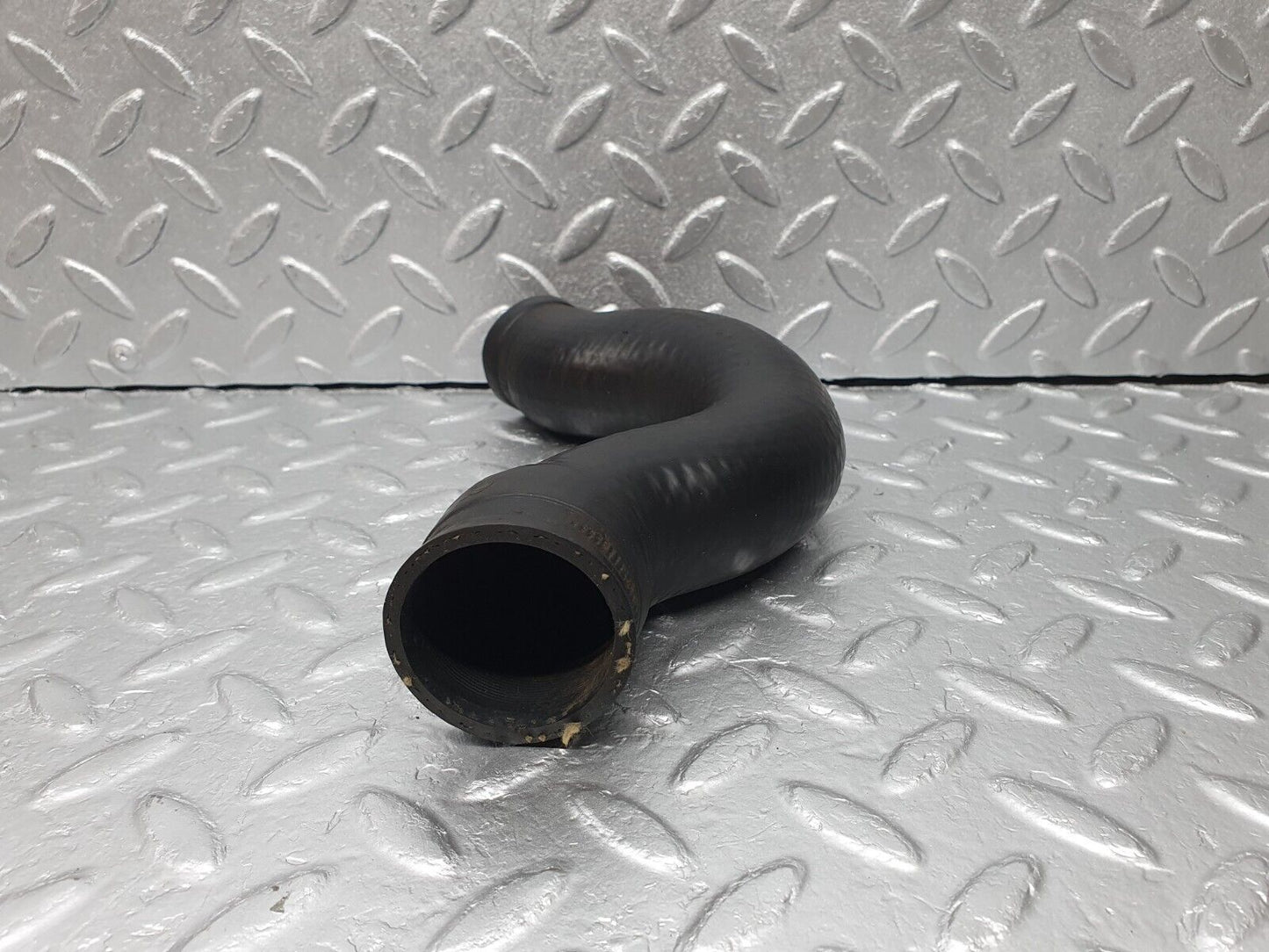 41289 Mercedes-Benz W126 300SE Coolant Hose Pipe 1245012382