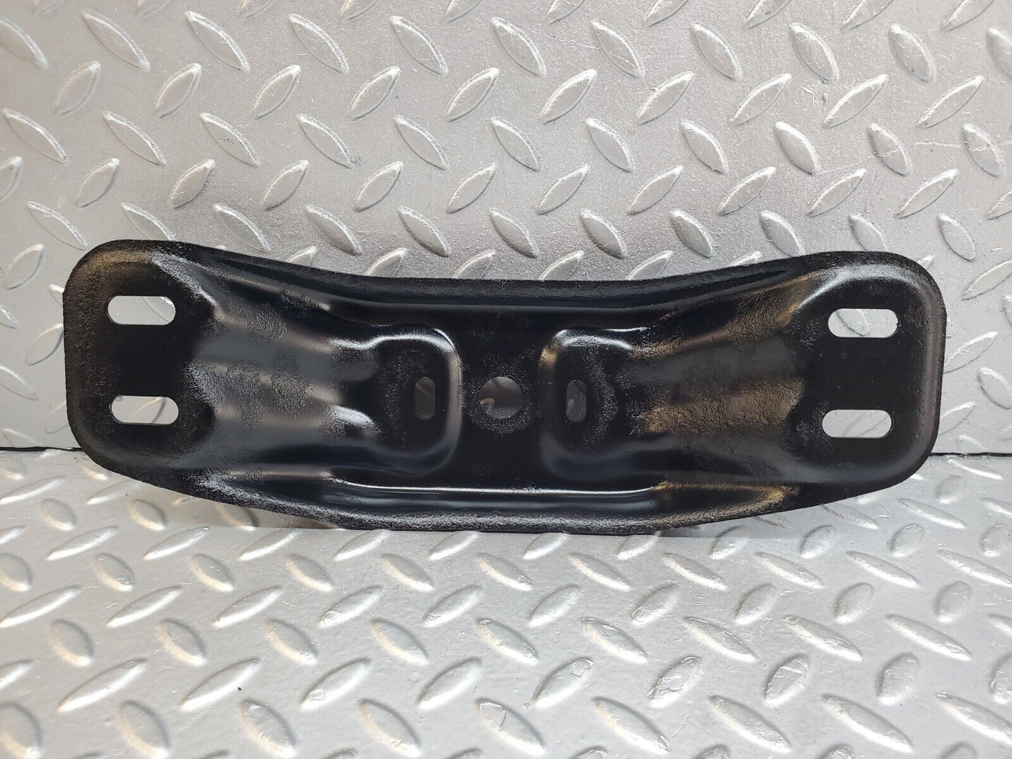 44776 Mercedes-Benz W124 220E Gearbox Mount Bracket Holder