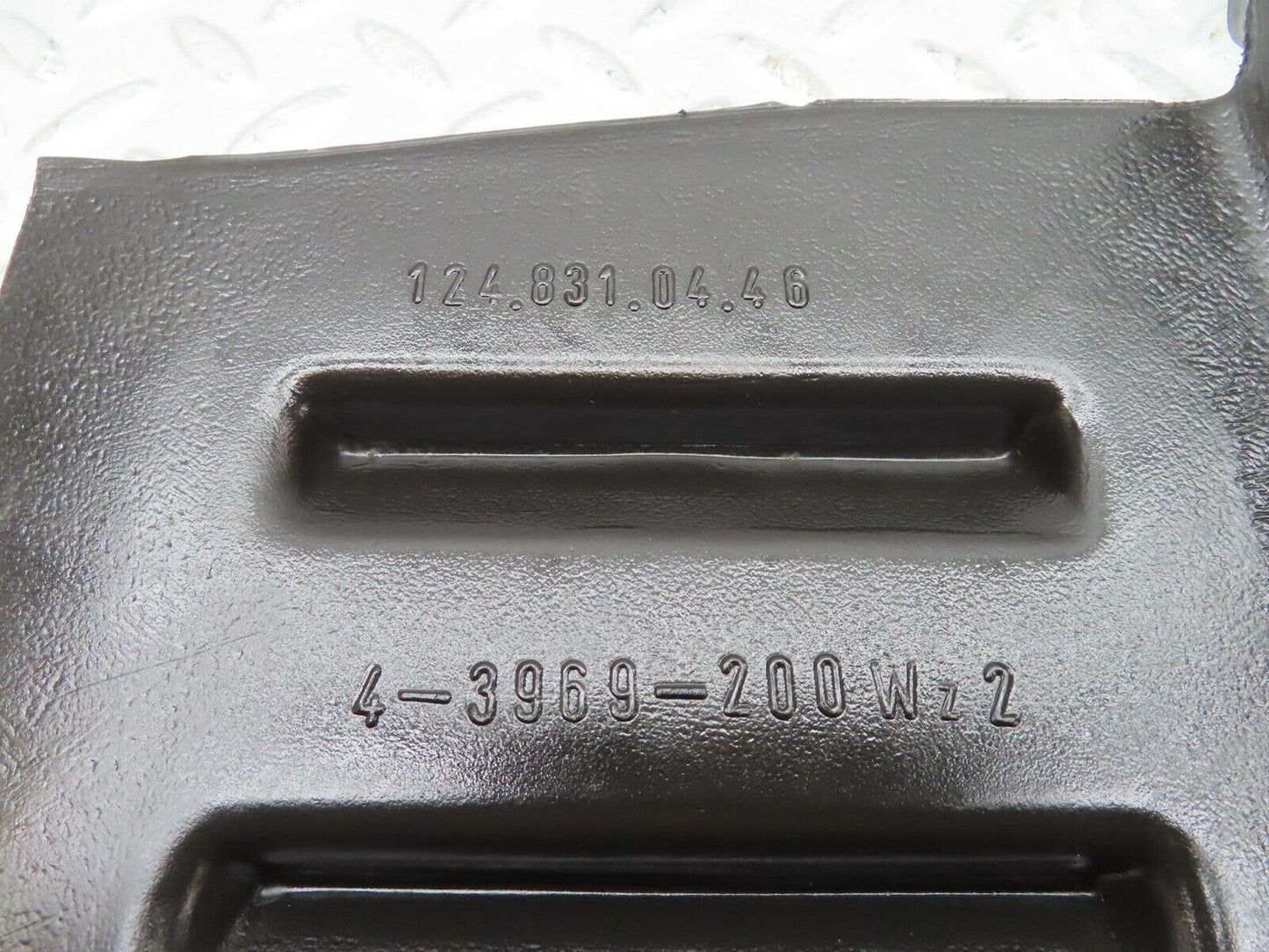 16193 Mercedes-Benz W124 260E Ventilation Air Duct Right Side 1248310446