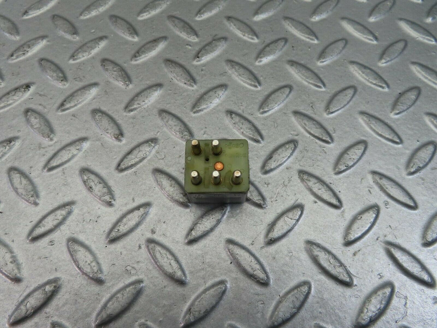 9426 Mercedes-Benz C124 300CE Coupe Multi Purpose Relay 0015420219