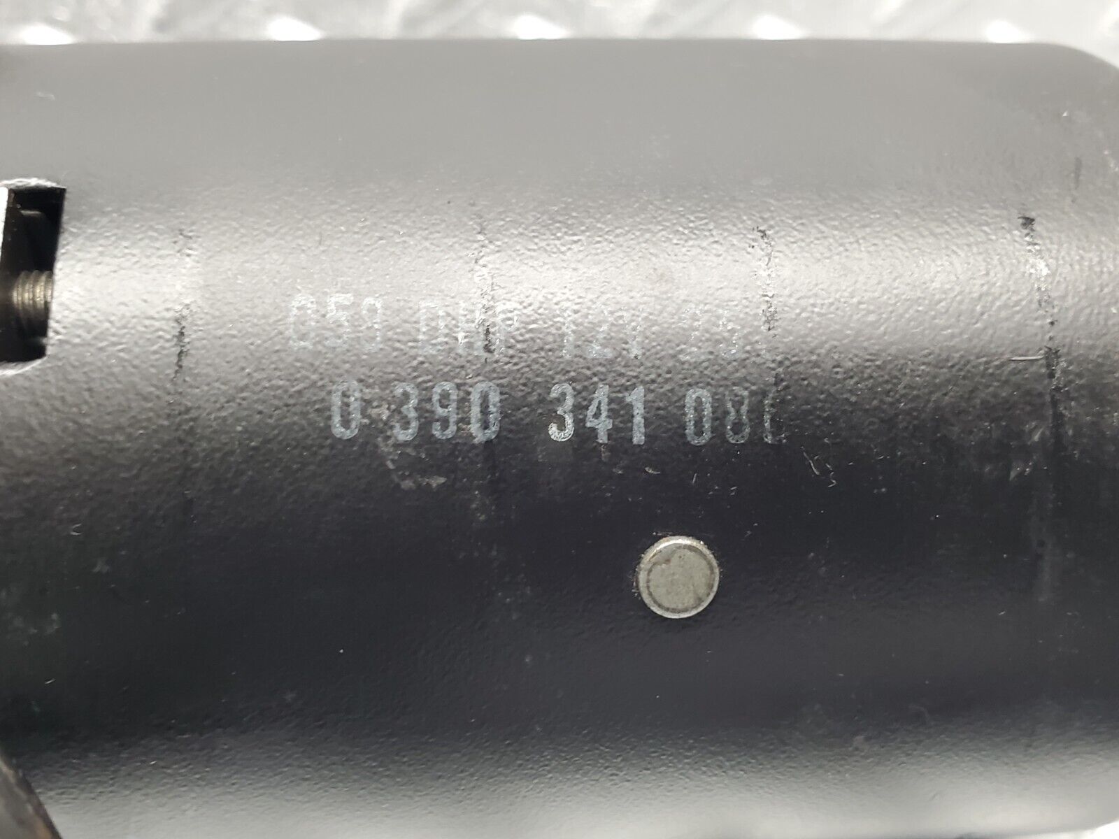 44047815