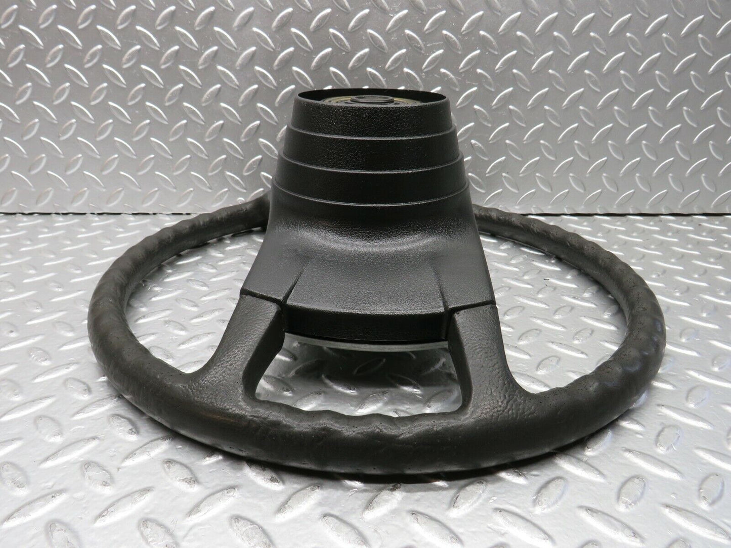 22671 Mercedes-Benz C107 450SLC Coupe Steering Wheel 1164640017