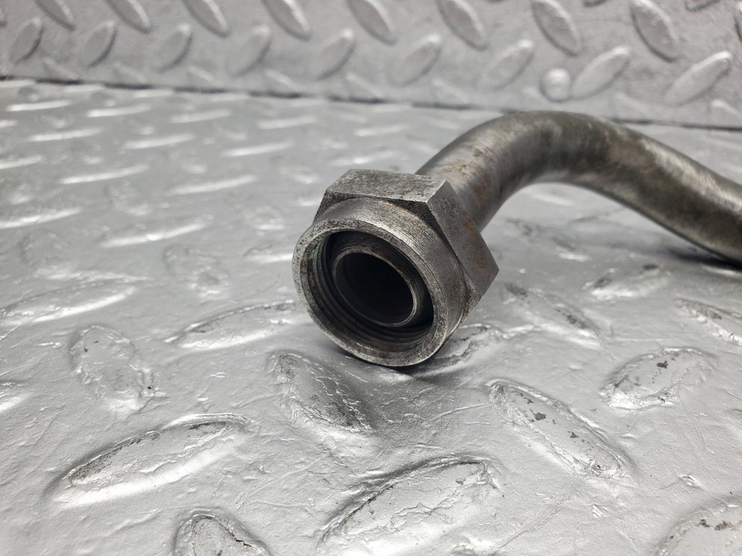 W112 thermostat housing coolant pipe used OEM