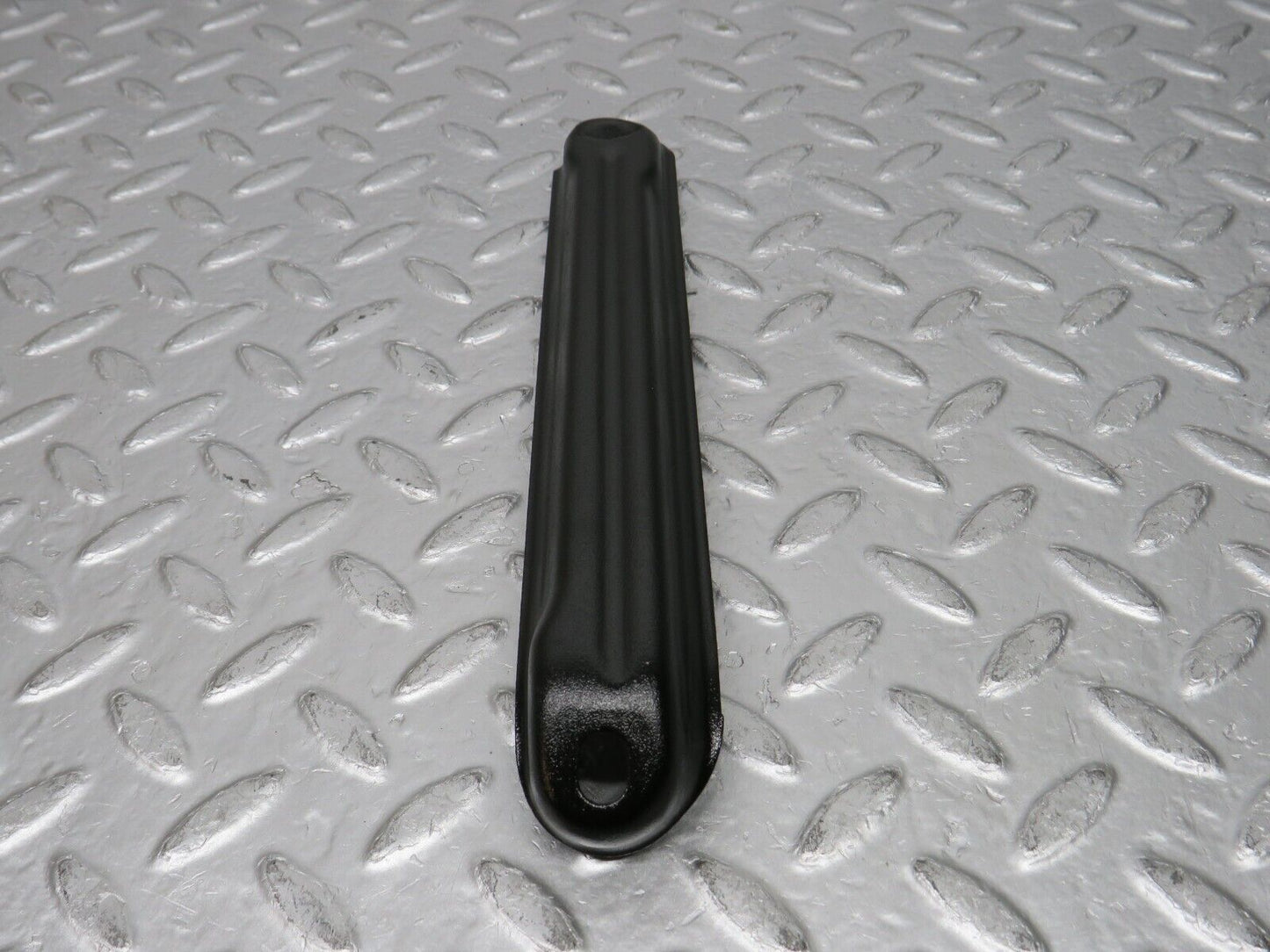 30962 Mercedes-Benz W124 230E Air Intake Manifold Bracket