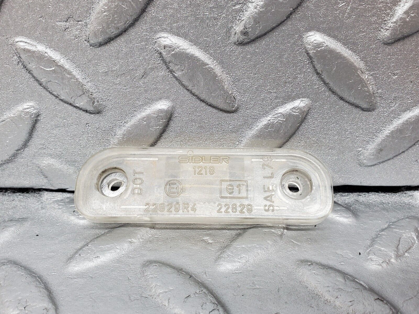 45852 Mercedes-Benz W126 420SE Number Plate Light 2X 1268200056