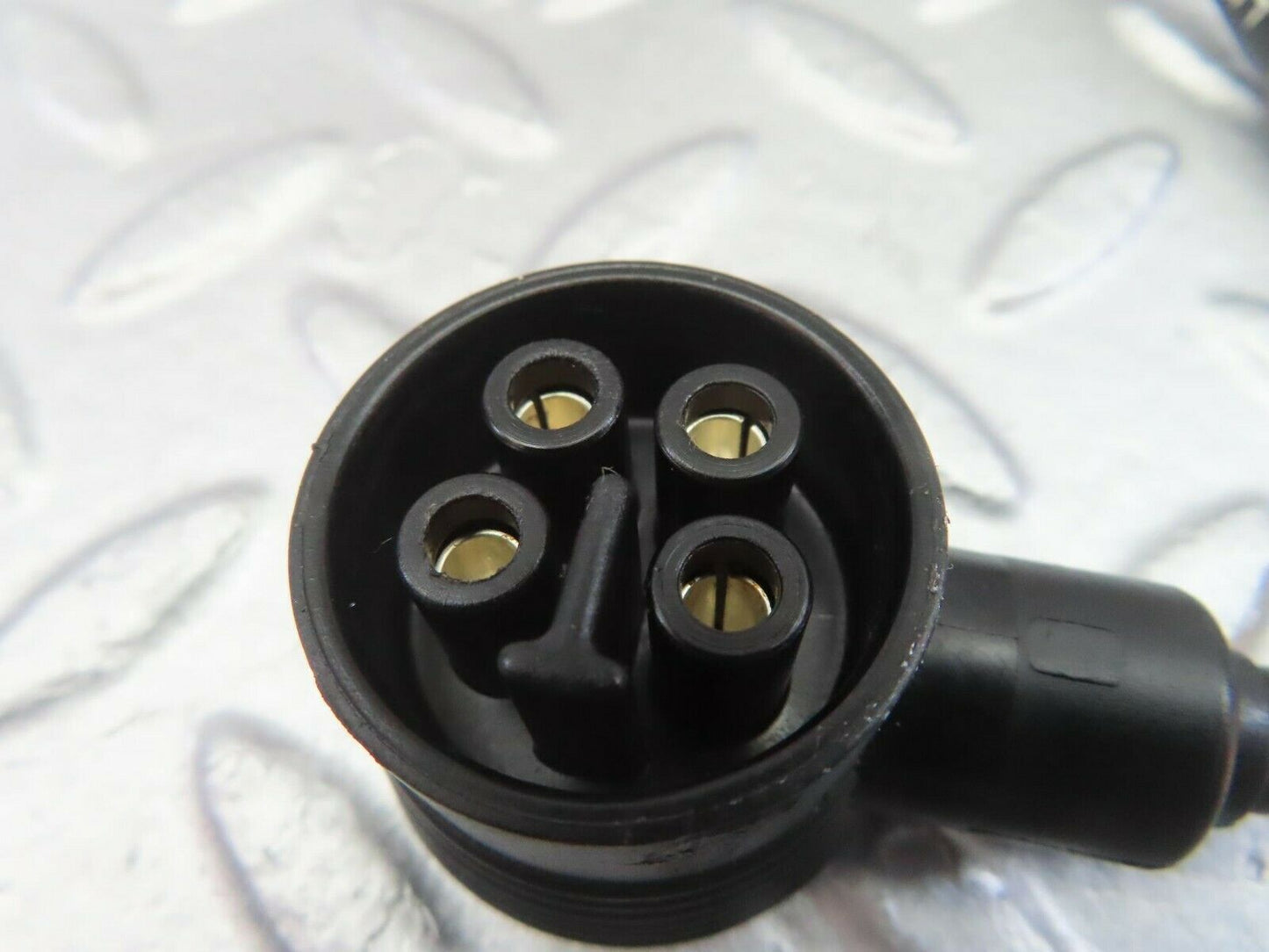 10431 Mercedes-Benz W201 190E Ignition Coil Cable 2015408710