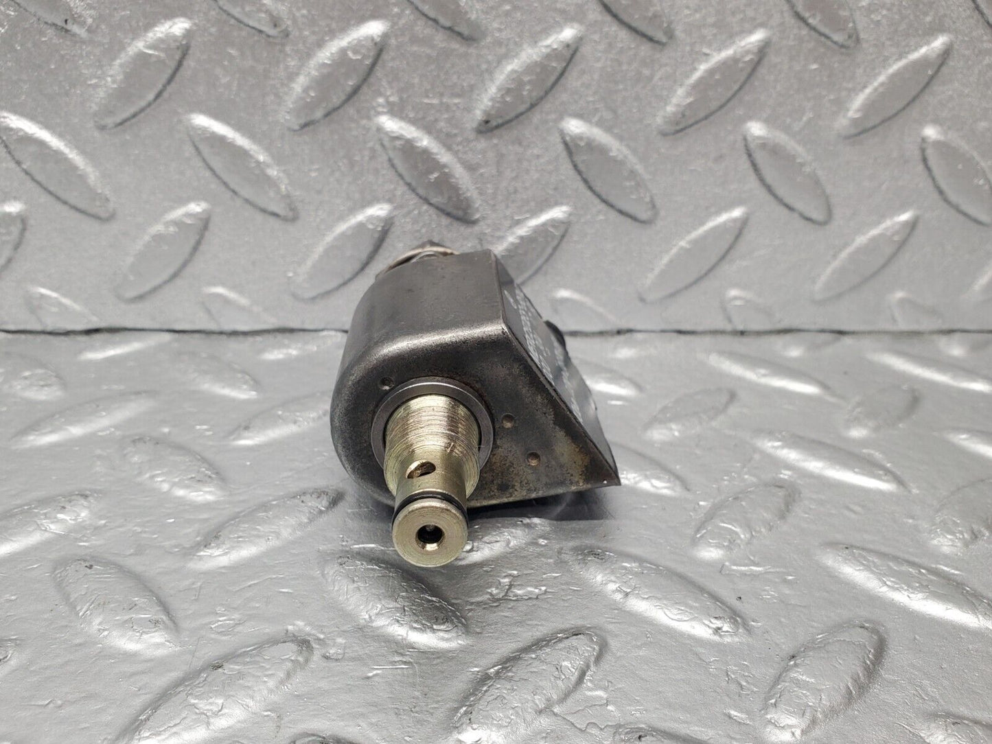46692 Mercedes-Benz C123 280CE Coupe Automatic Gearbox Solenoid Valve 722.309 0003041790