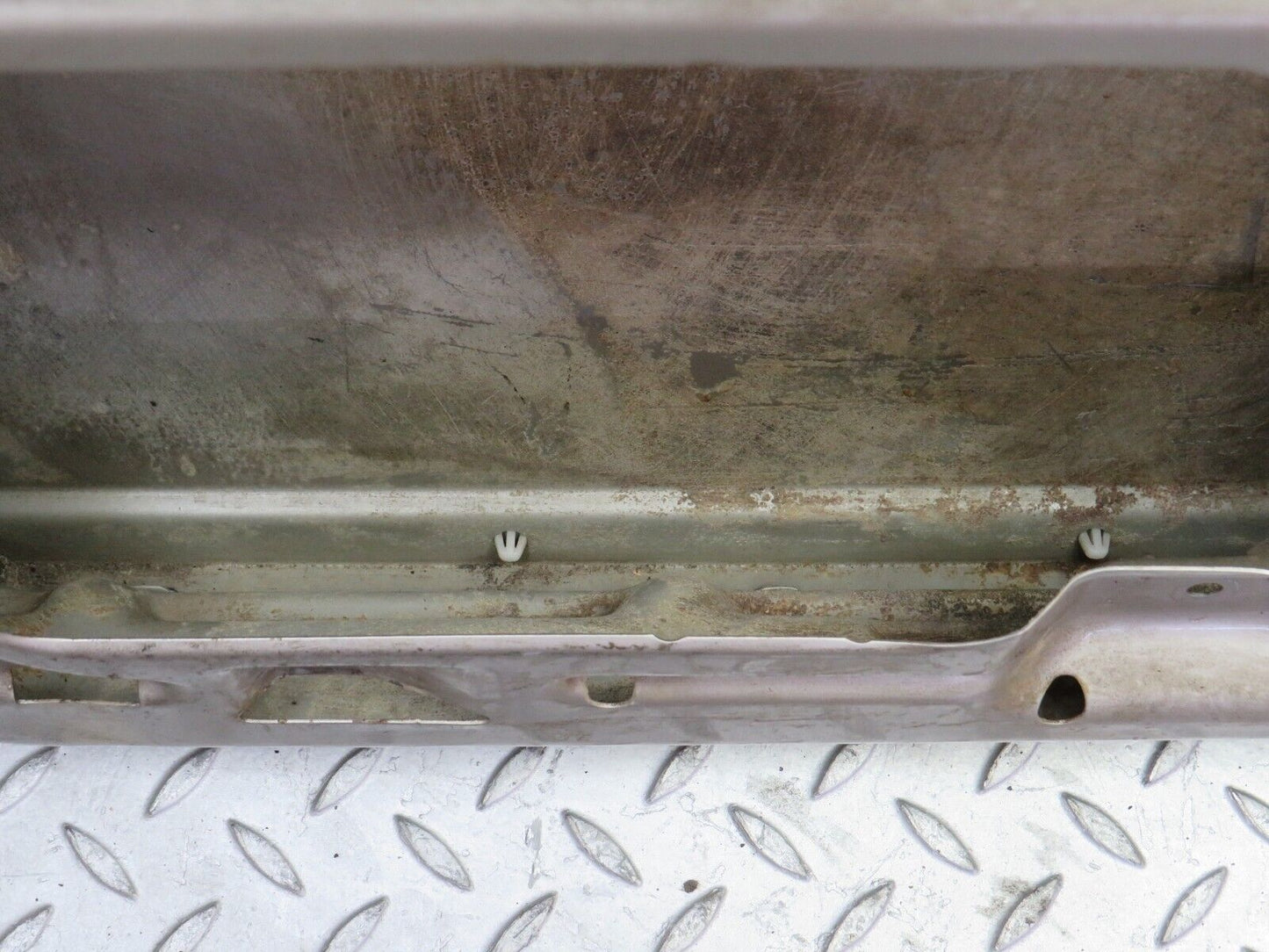 36767 Mercedes-Benz W201 190E 2.0L Rear Left Door