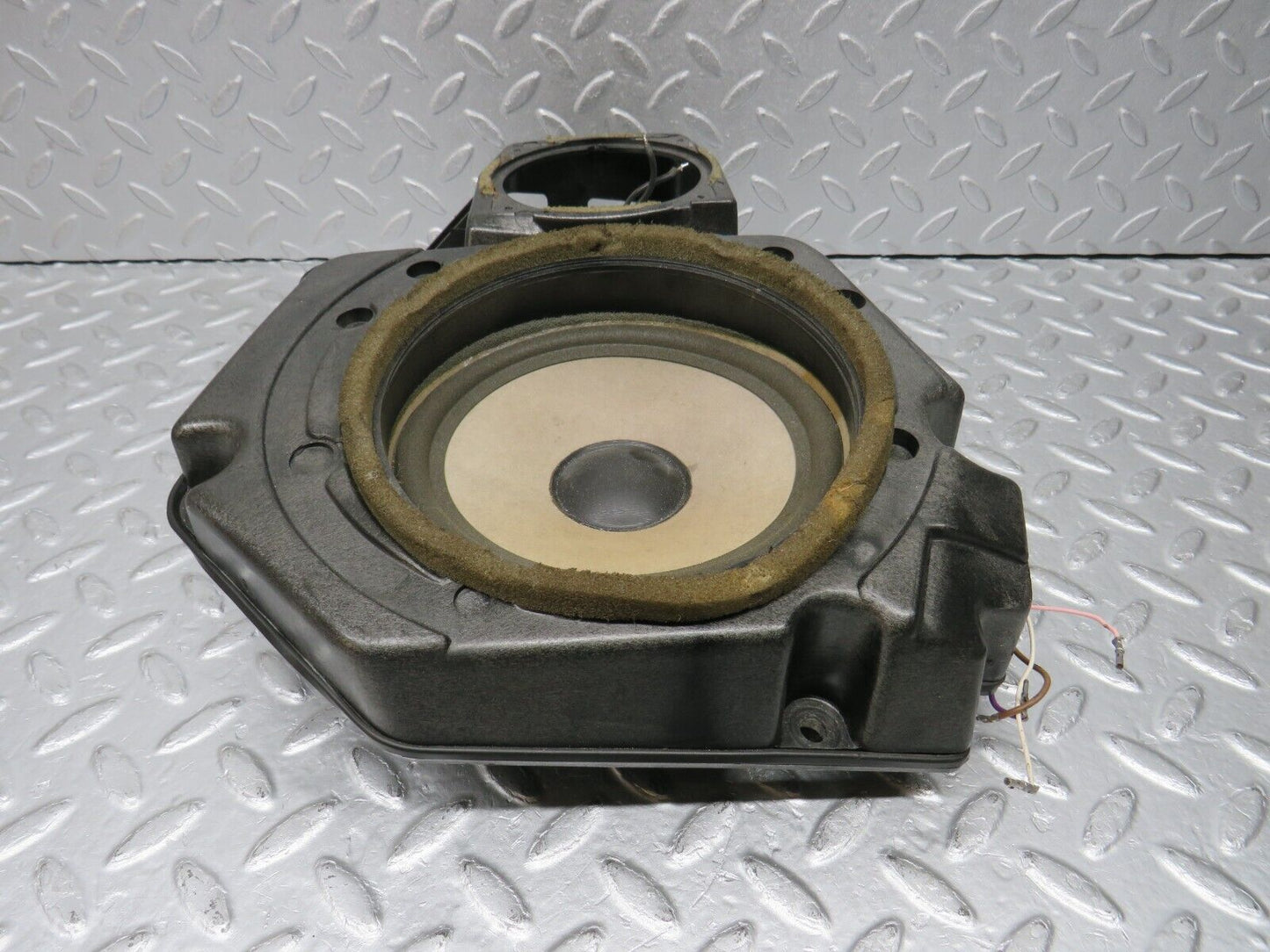 38444 Mercedes-Benz R129 280SL Coupe Right Door Speaker 1298201002