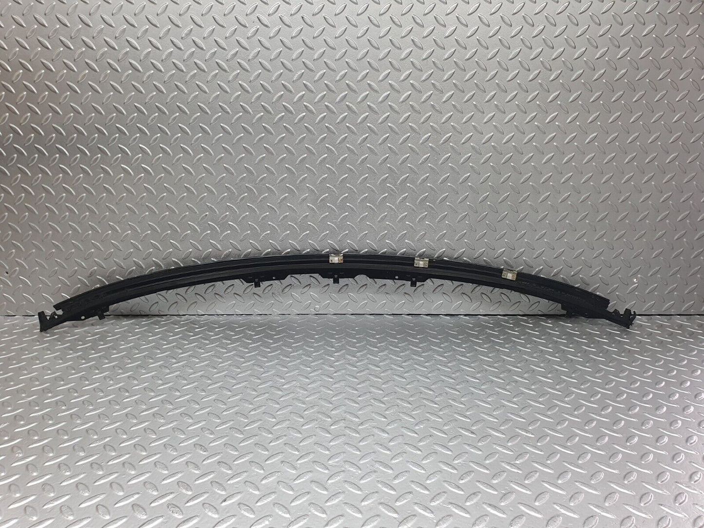 42642 Mercedes-Benz R129 320SL Coupe Front Windscreen Top Moulding Trim