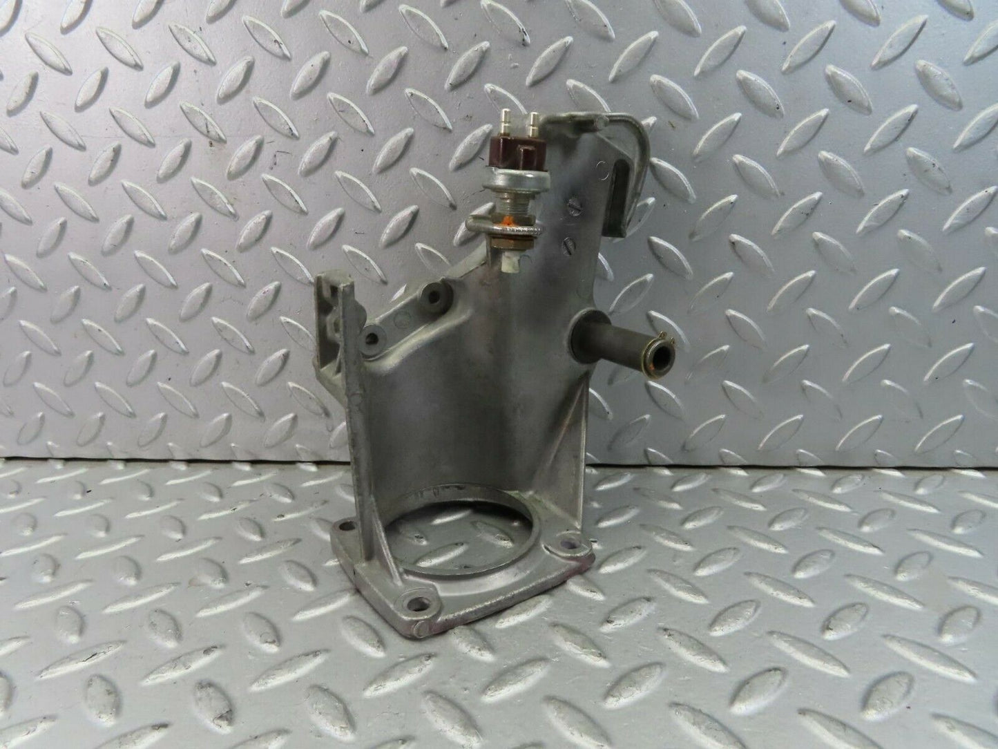 9664 Mercedes-Benz C123 280CE Coupe Brake Pedal Bracket Support 1232900219