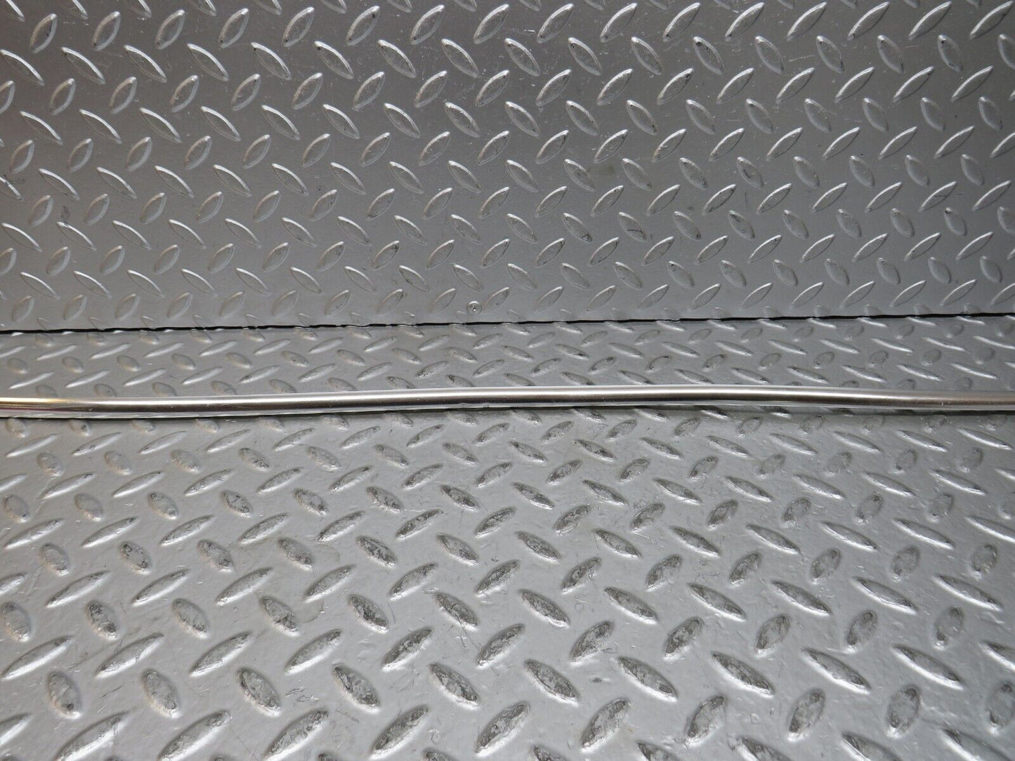 28240 Mercedes-Benz S123 240D Wagon Front Windscreen Chrome Frame