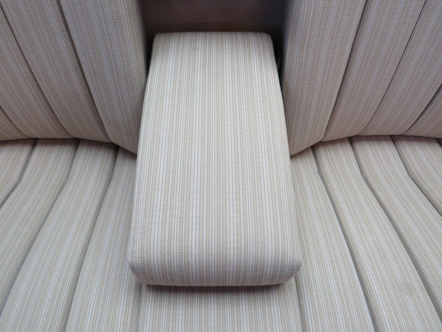 29491 Mercedes-Benz W124 230E Rear Seat