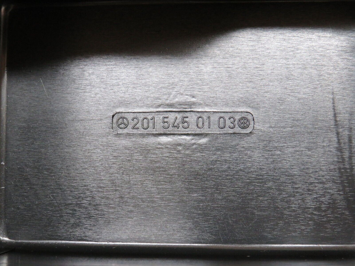 33703 Mercedes-Benz W201 190E 2.0L Relay Box Cover 2015450103