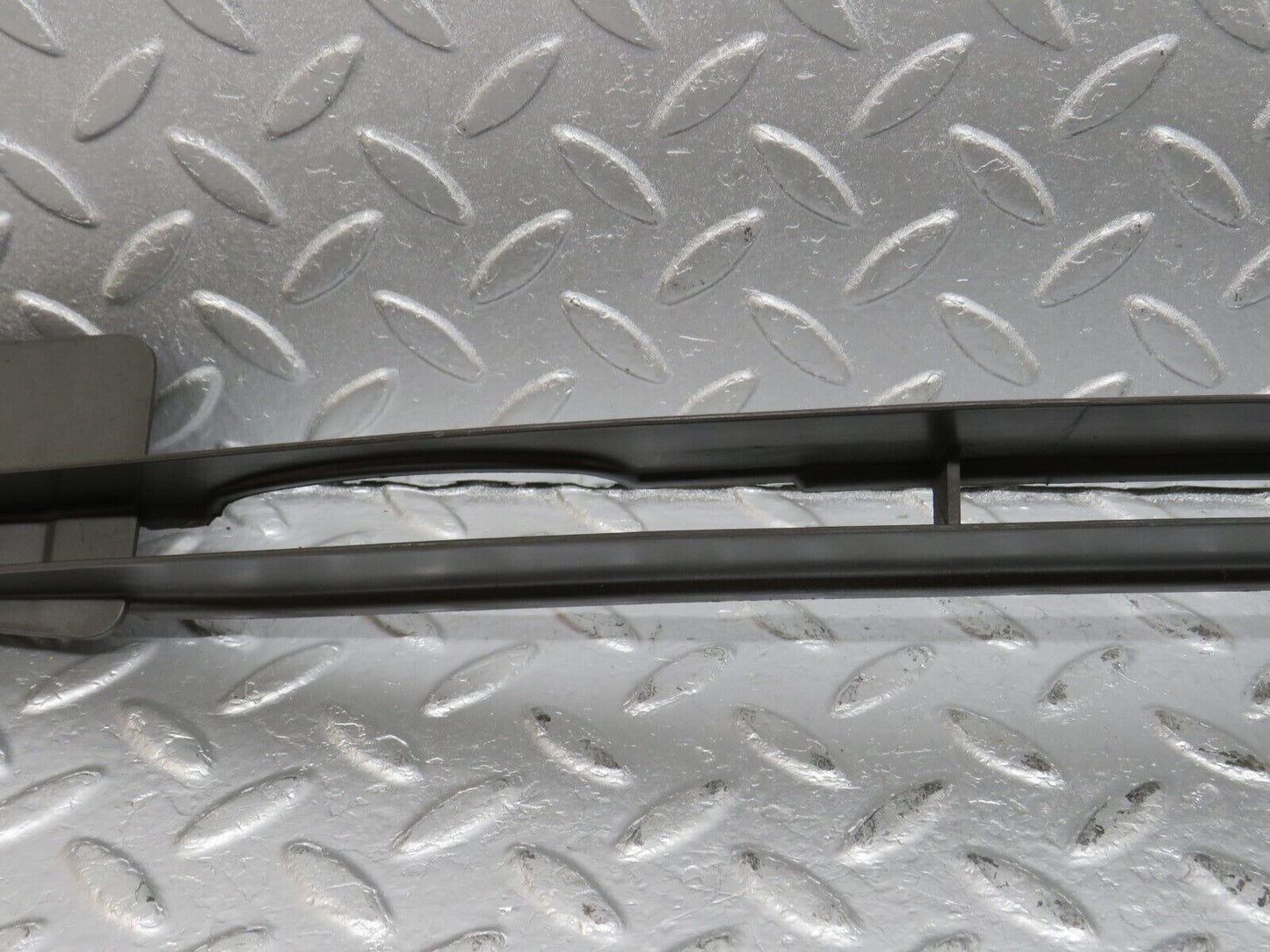 40635 Mercedes-Benz W123 300D Front Bumper Lower Grill Right 1238880223