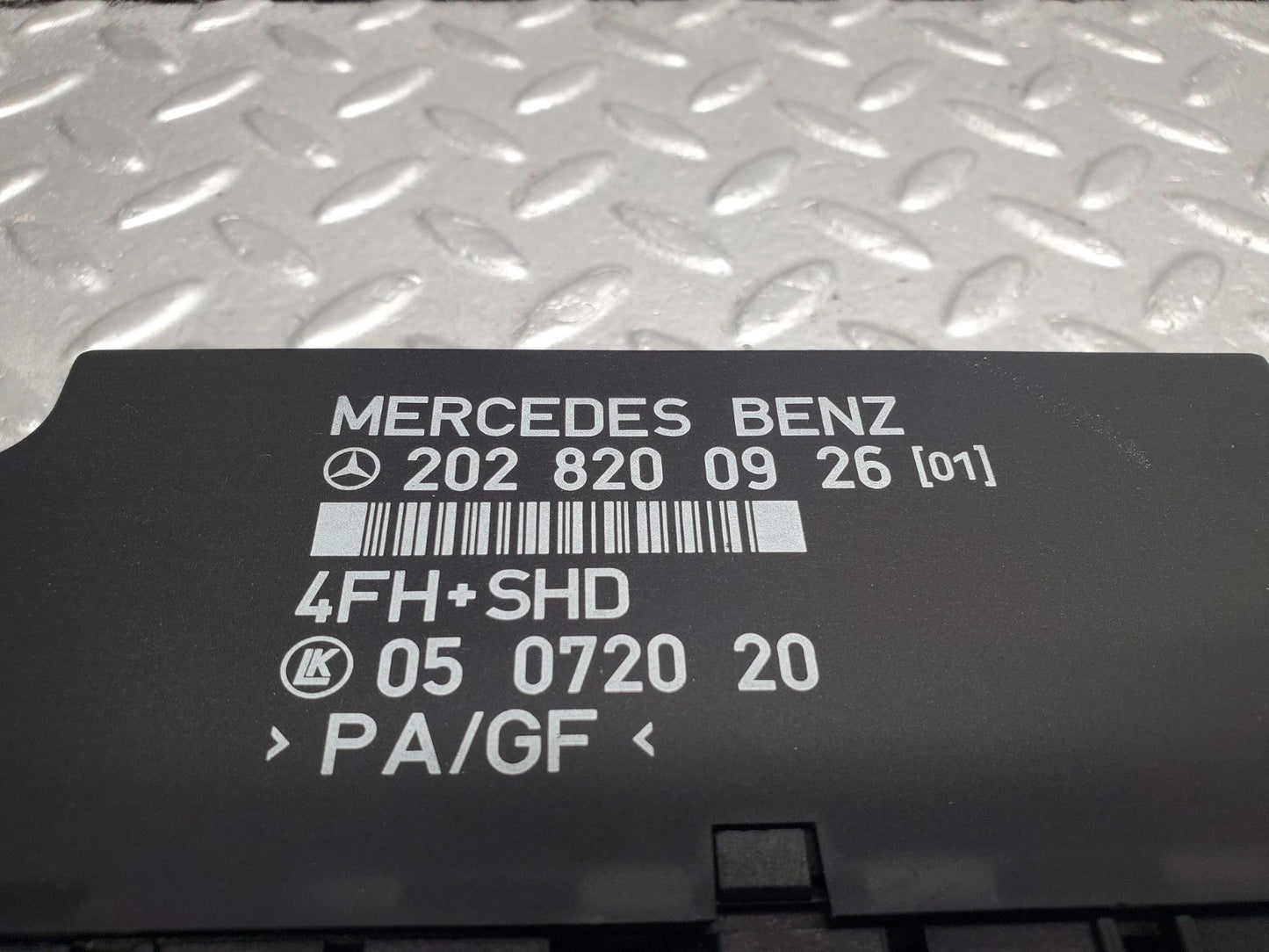 W124 Wagon comfort control unit used OEM