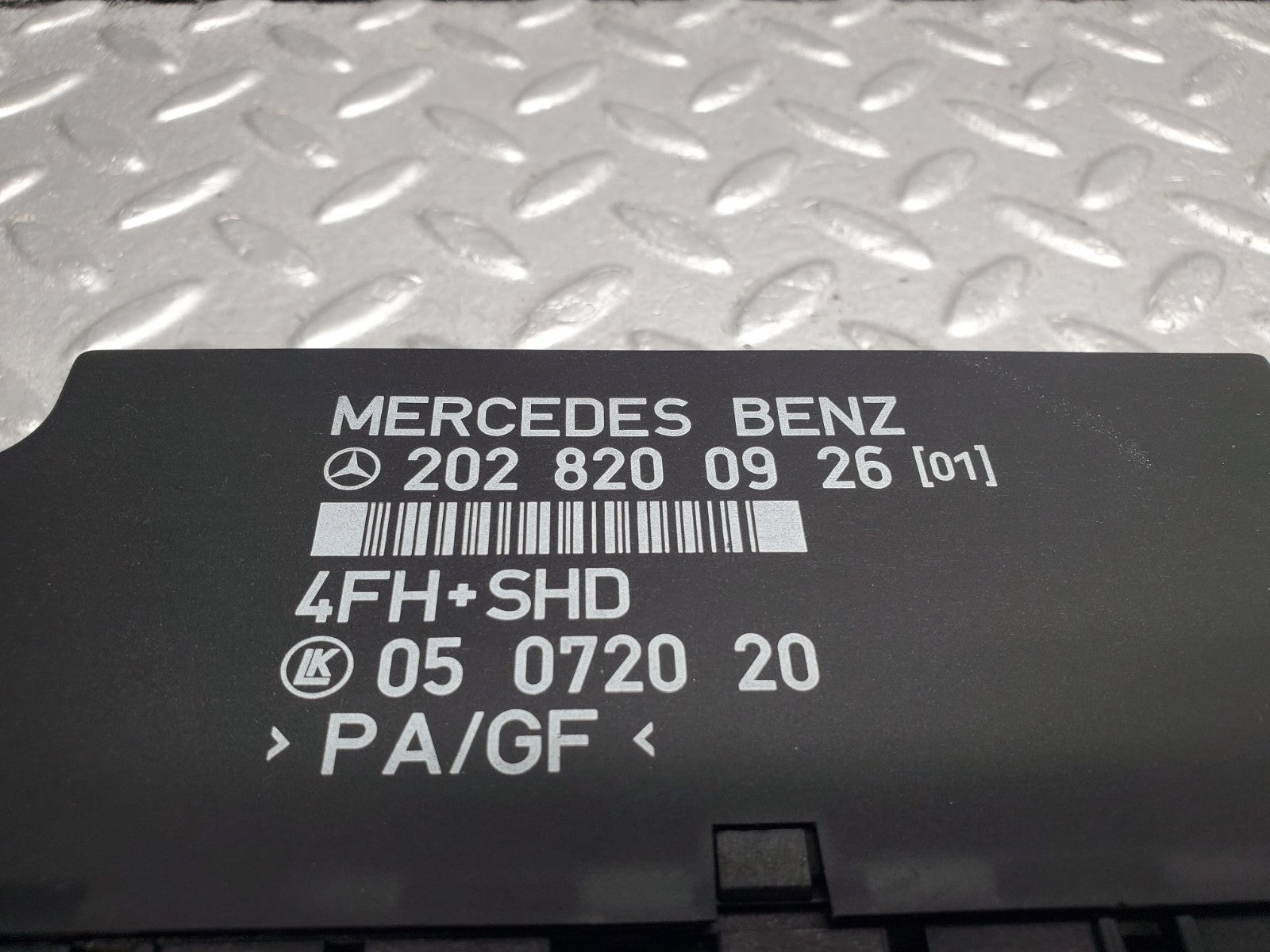 W124 Wagon comfort control unit used OEM